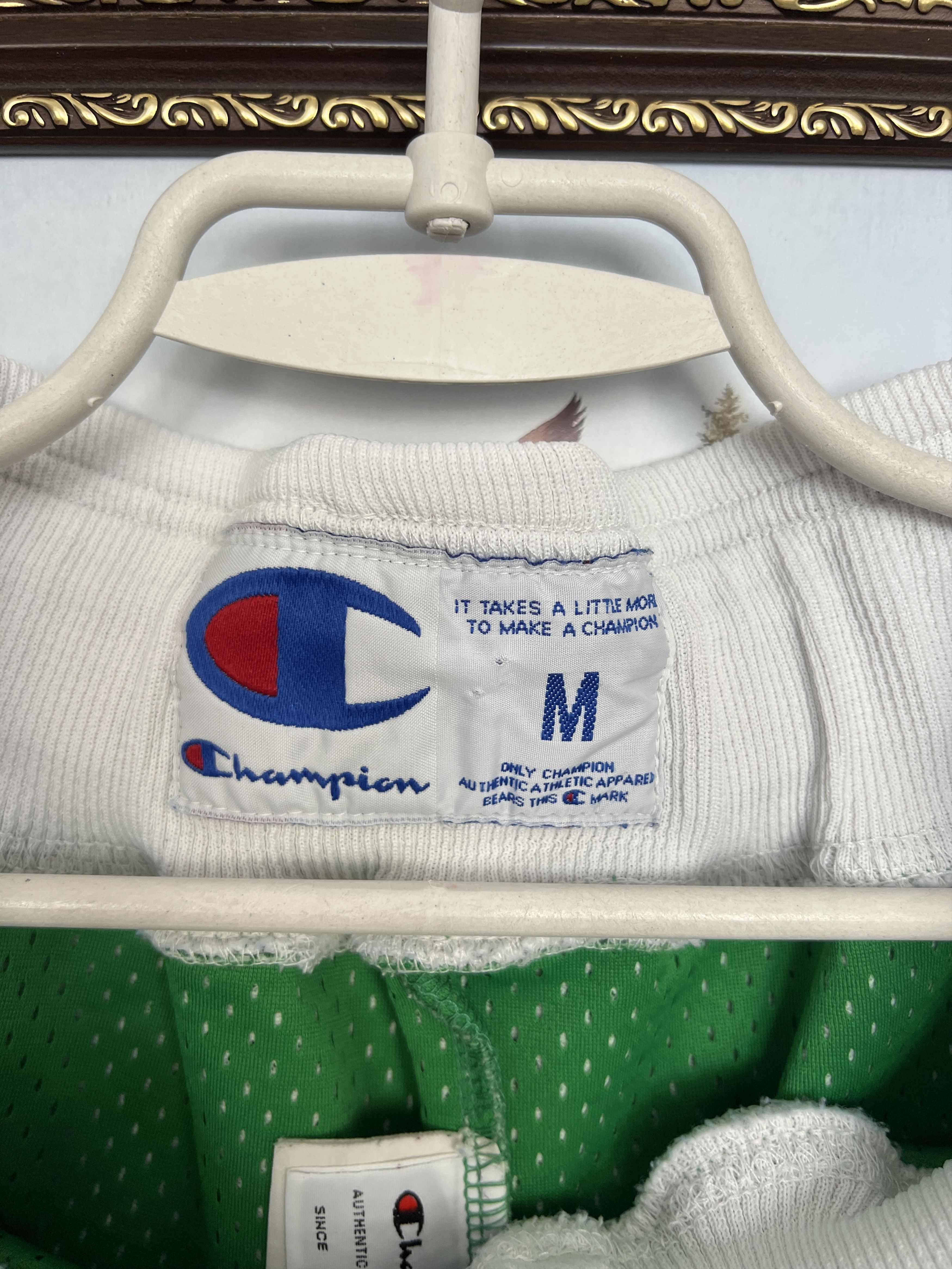 Champion Vintage 90's Champion Boston Celtics NBA Green Shorts M Size US 32 / EU 48 - 8 Thumbnail