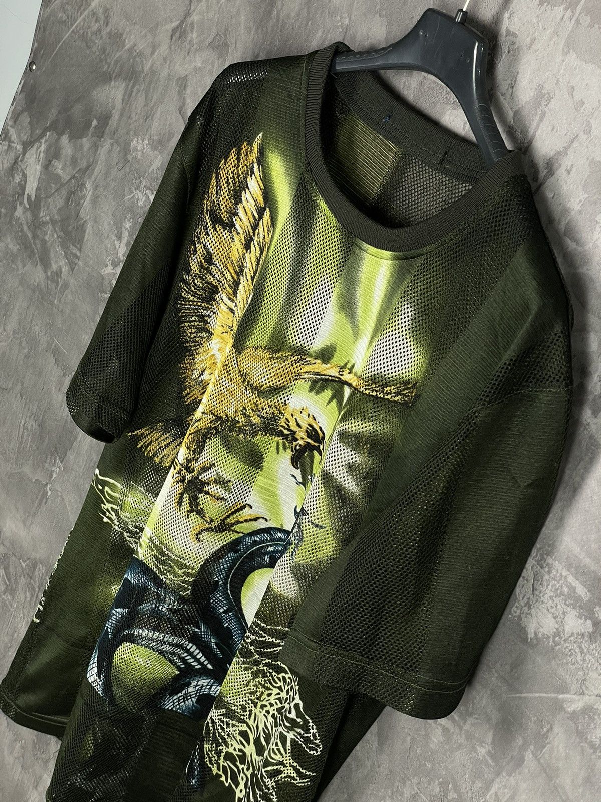 Vintage Vintage 1990’s Art Eagles T Shirt Big Print Y2K Animals Size US L / EU 52-54 / 3 - 6 Thumbnail