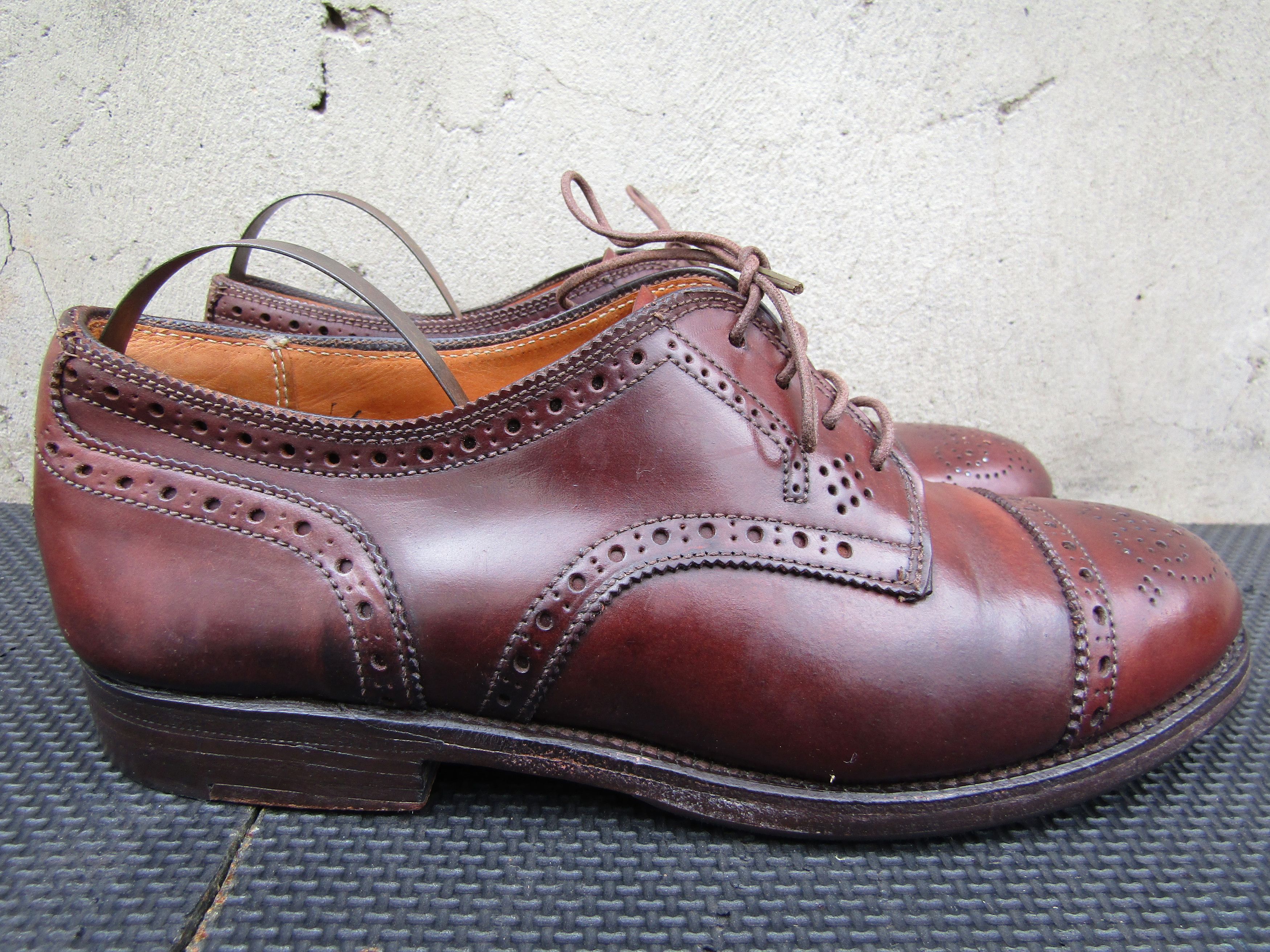 Other Alden Women's Captoe Medallion Shell cordovan Shoes Oxfords Size US 6 / IT 36 - 5 Thumbnail