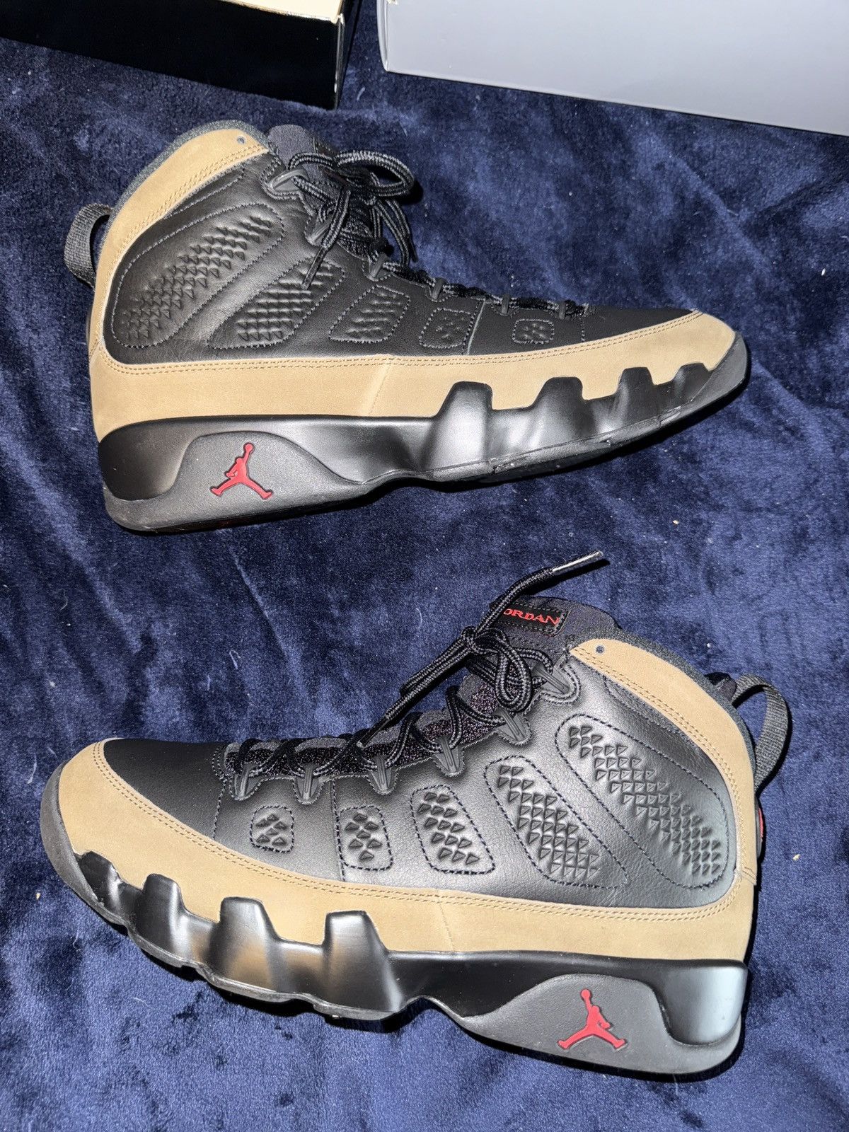 Jordan Brand Jordan 9 Olive Size US 10 / EU 43 - 1 Thumbnail