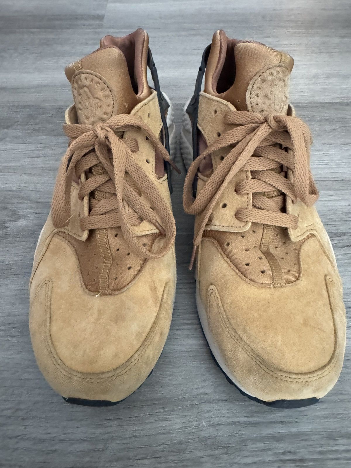Nike Nike Huarache Wheat Size US 10 / EU 43 - 1 Thumbnail