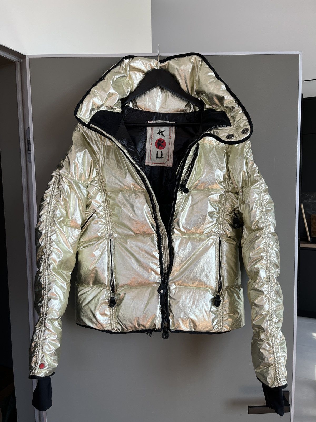 Other KRU St Moriz Gold Shinny Luxury Down Moncler Style Jacket Size L / US 10 / IT 46 - 13 Thumbnail