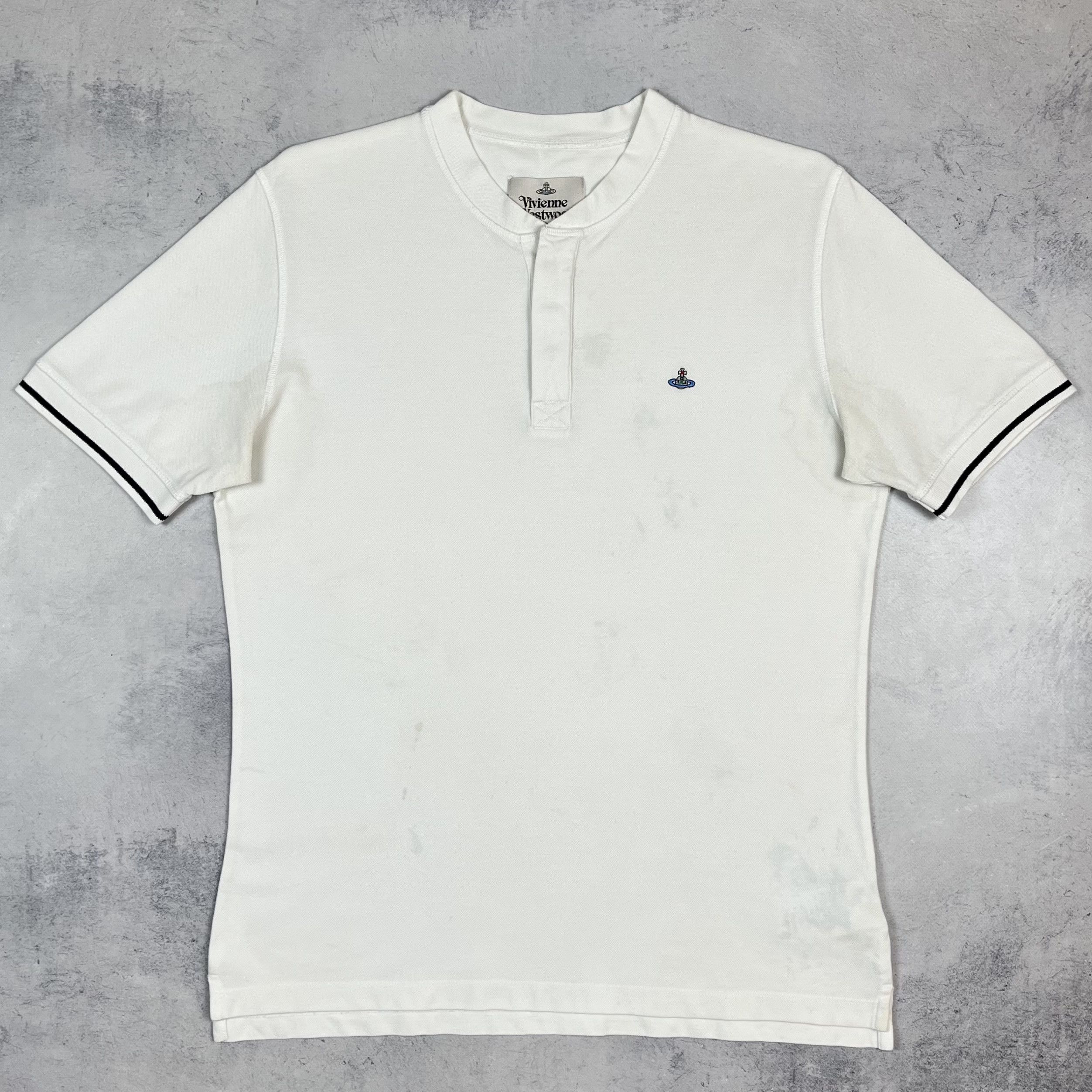 Vivienne Westwood Vivienne Westwood Orb Logo Henley T Shirt Size US L / EU 52-54 / 3 - 2 Thumbnail