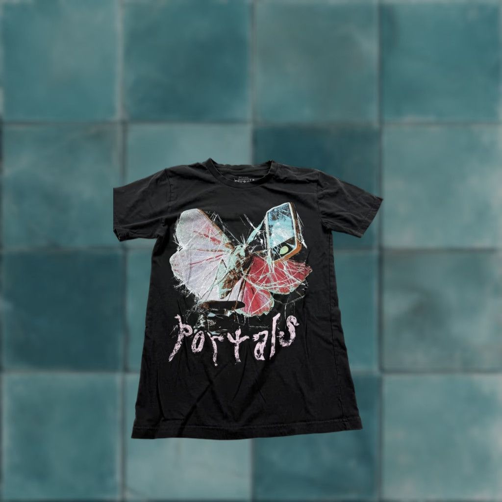 Vintage Melanie Martinez Portals Shirt Womens Small Black Graphic Butterfly Tee Tour Music Boys? No, end with Gender if applicable. Size S / US 4 / IT 40 - 1 Thumbnail