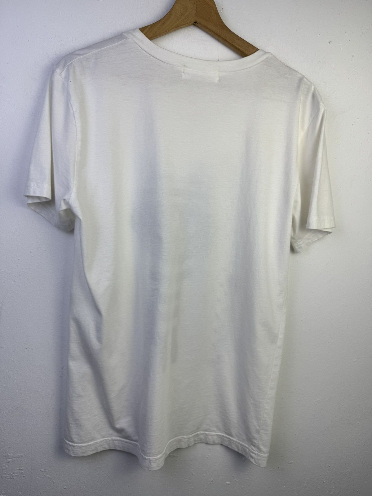 Ne-Net Ne-net by Issey Miyake T-shirt of a cat holding a surfboard Size US M / EU 48-50 / 2 - 8 Thumbnail