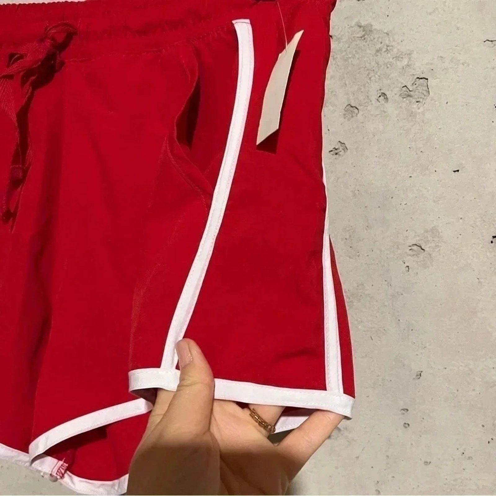 Aeropostale Aeropostale Sports Athletic Shorts NWT Size M Women's Red Size 28" / US 6 / IT 42 - 3 Thumbnail