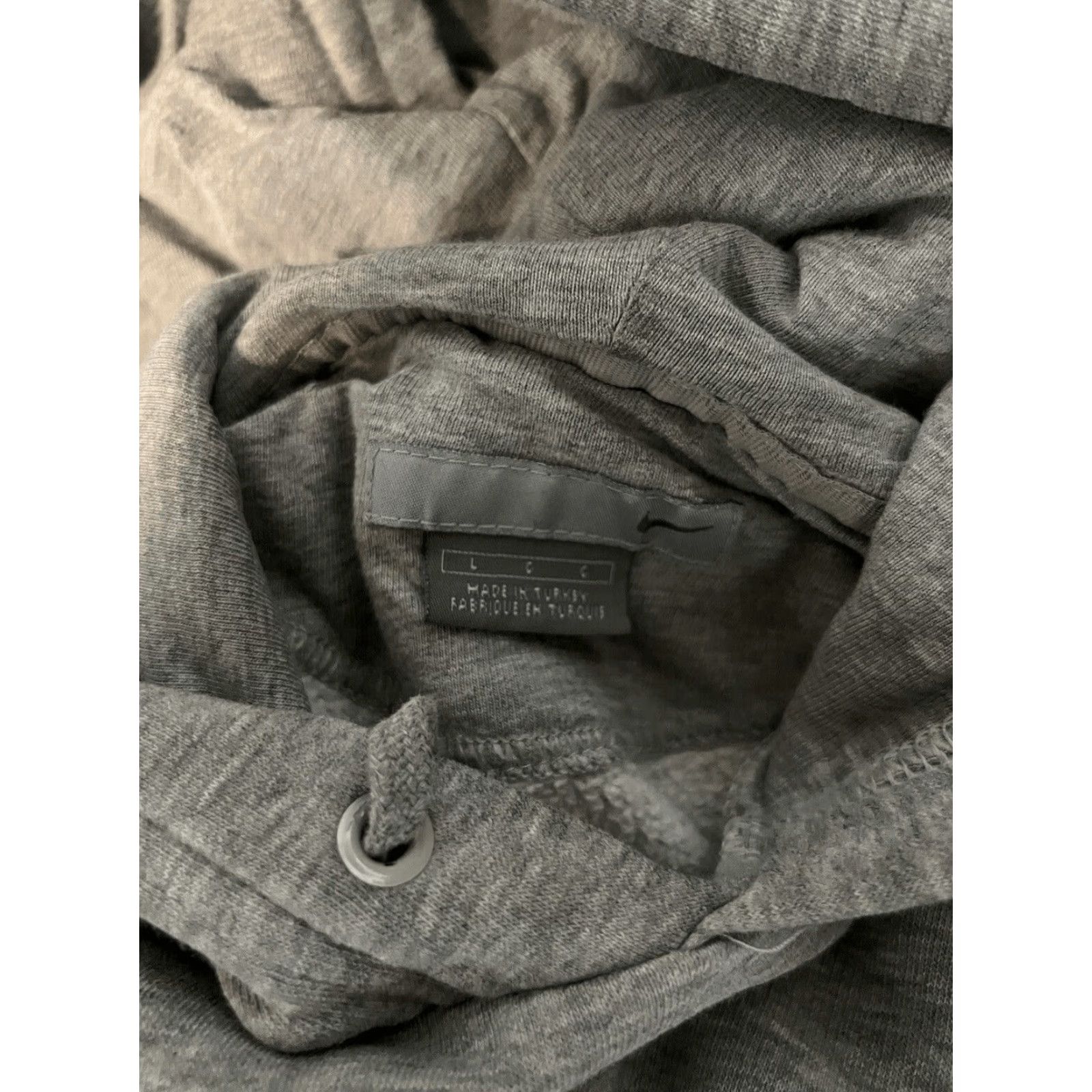 Nike **Y2K Vintage Nike Gray Hooded Sweatshirt Size Large** User: **Y2K Vintage Nike Gray Pullover Hooded Sweatshirt Size Large** Size US L / EU 52-54 / 3 - 3 Thumbnail