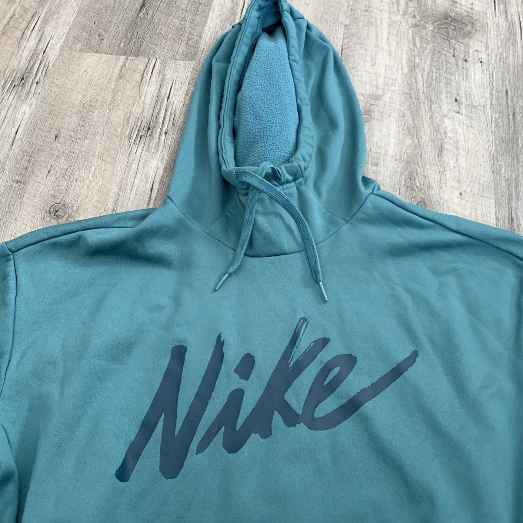 Nike NIKE Therma Fit Logo Hoodie Women Sz Small Teal Green Sweatshirt Pullover Hooded Pockets Logo Athletic Casual Size S / US 4 / IT 40 - 2 Thumbnail