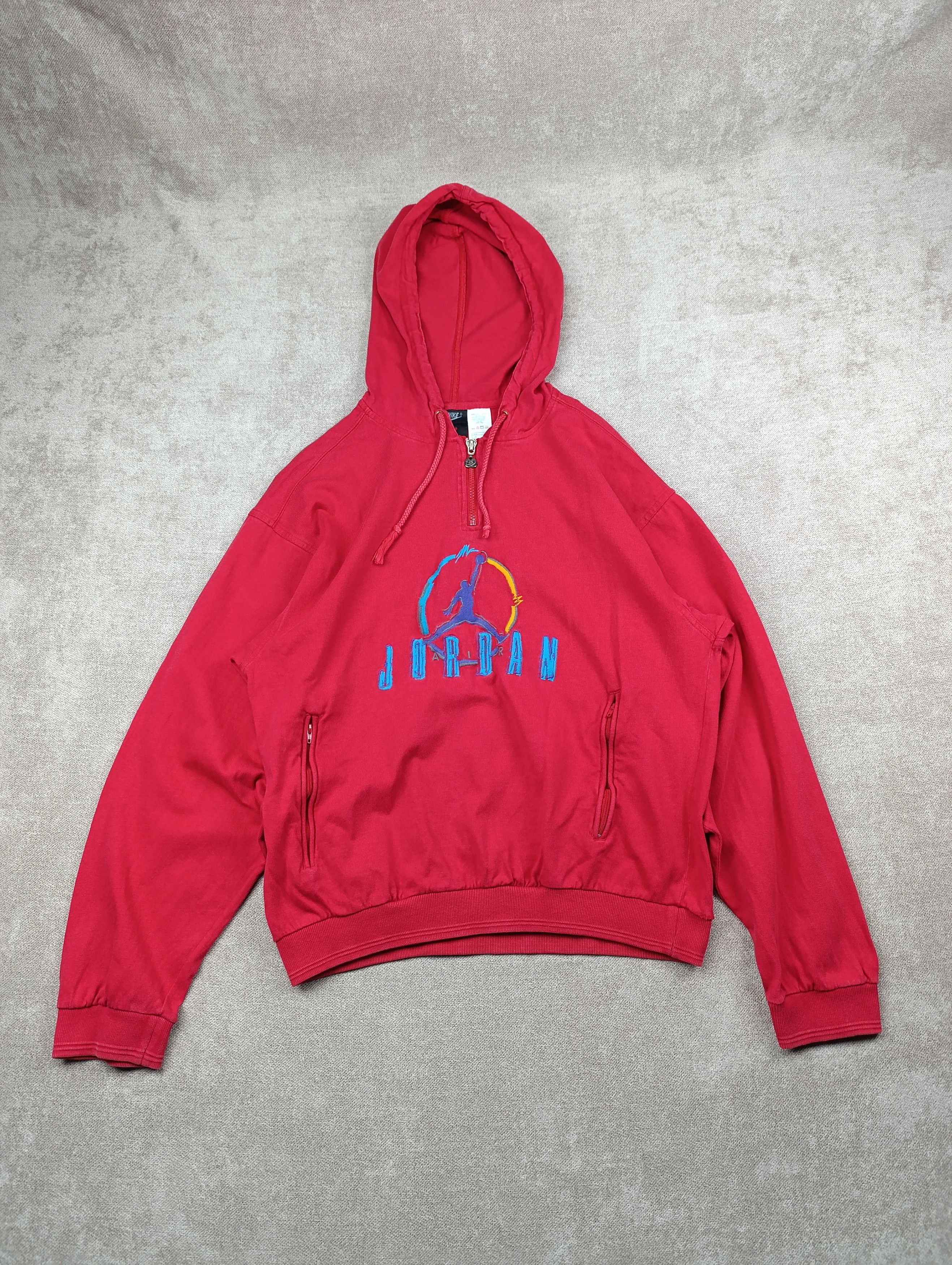 Jordan Brand VINTAGE NIKE JORDAN HOODIE MENS EMBROIDERED HOODED RARE 90S Size US S / EU 44-46 / 1 - 1 Thumbnail