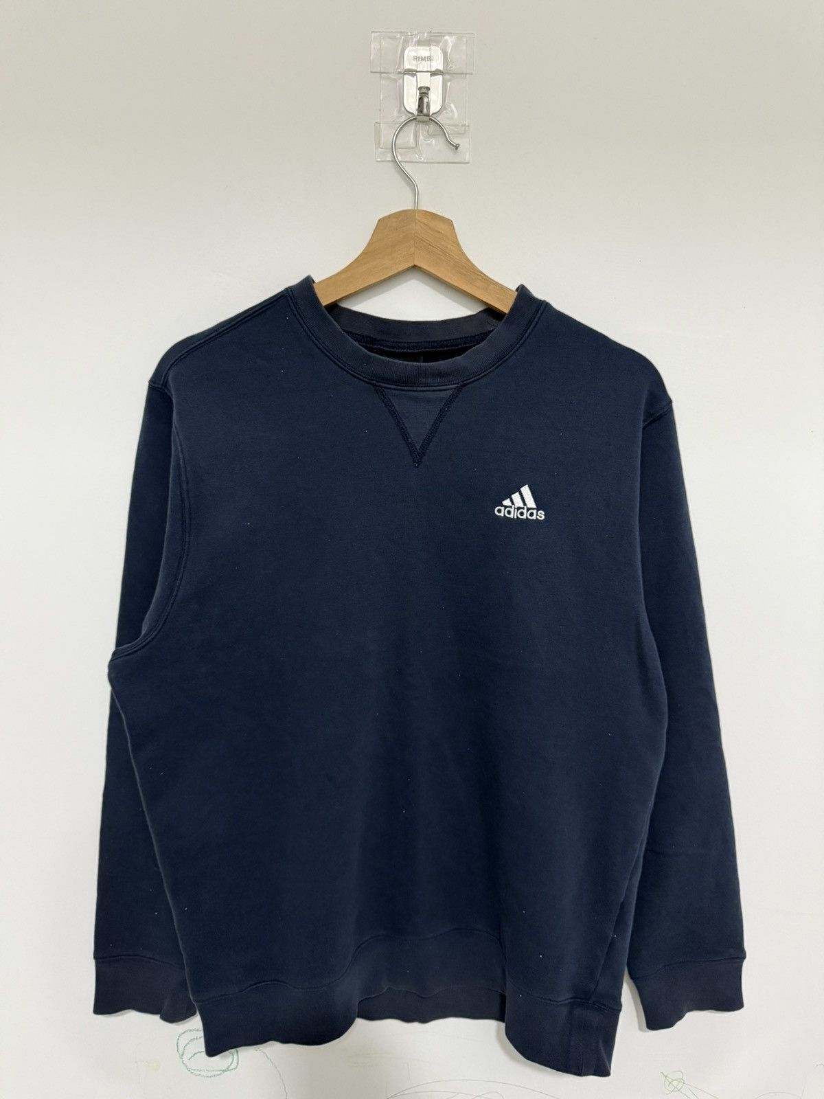 Adidas Vintage Adidas Stripe Blue Longsleeve Embroidery Sweatshirt Size US M / EU 48-50 / 2 - 1 Thumbnail