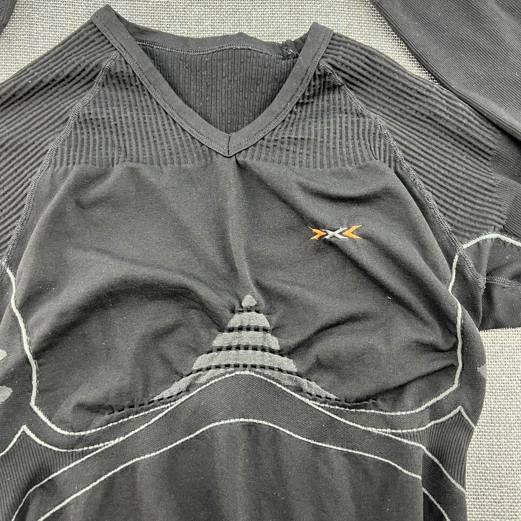 Vintage X-Bionic P.V 2.1 Mens Compression Shirt 2XL Black Long Sleeves T-Shirt, Athletic Regular, Pullover, Activewear, Men, 2XL, Black, Sports, Shirt, Mens Size US XXL / EU 58 / 5 - 3 Thumbnail