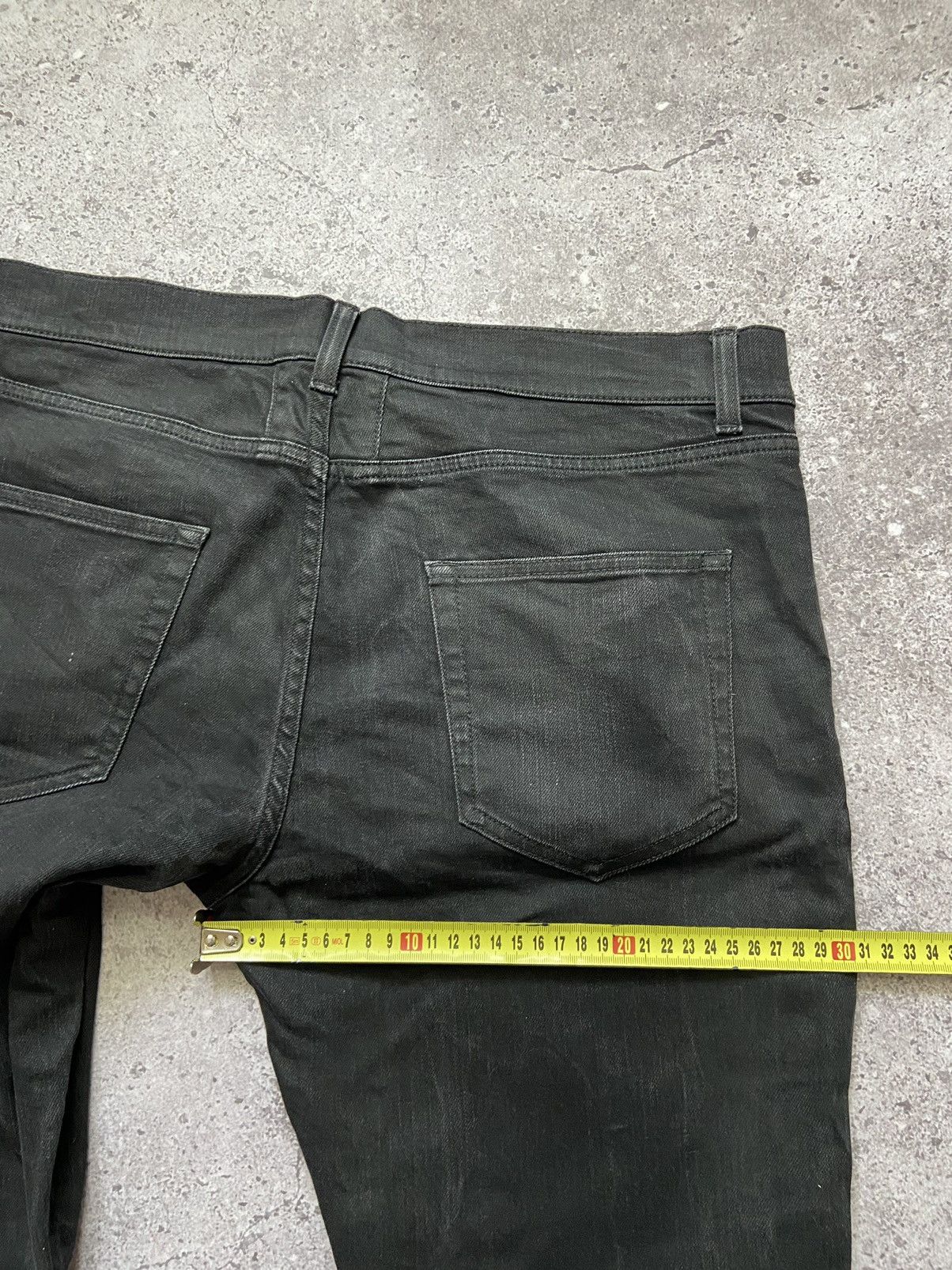 Yves Saint Laurent Yves Saint Laurent Black Jeans Size US 34 / EU 50 - 14 Thumbnail