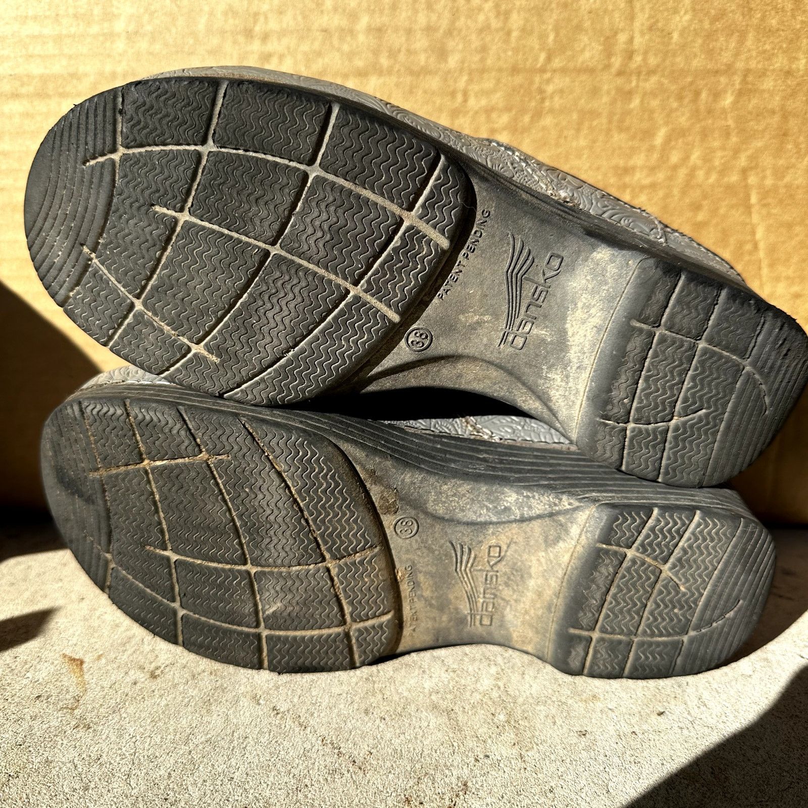 Dansko Dansko Professional Tooled Clog Round Slip Leather Gray 7.5 Size US 7.5 / IT 37.5 - 6 Thumbnail