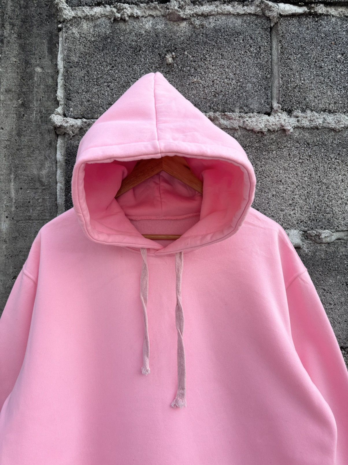 Other Blank Pink Hoodie 👛 (Size L Tall) Size US L / EU 52-54 / 3 - 3 Thumbnail
