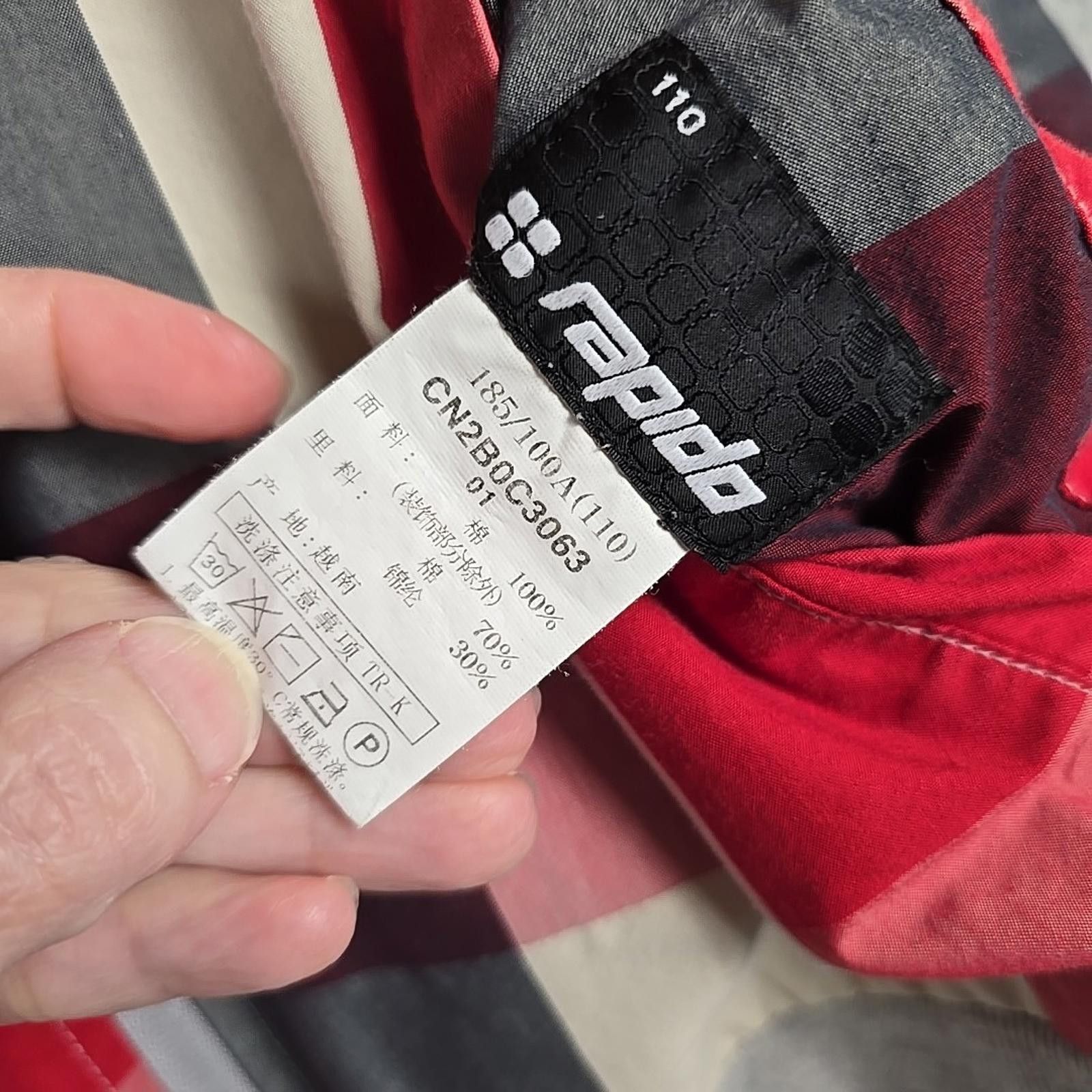 Other Rapido Full Zip Reversible Sz L Red Plaid/Gray Hooded Vest Size US L / EU 52-54 / 3 - 5 Thumbnail