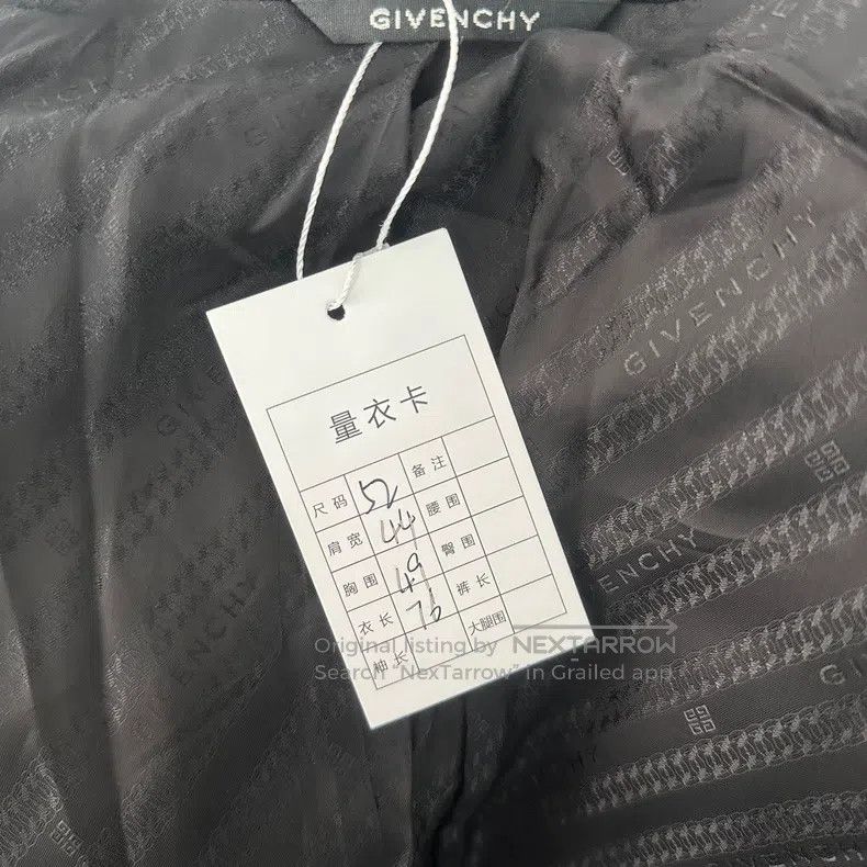Givenchy Givenchy Solid V-neck long-sleeve suit, men's black, full Size US L / EU 52-54 / 3 - 5 Thumbnail