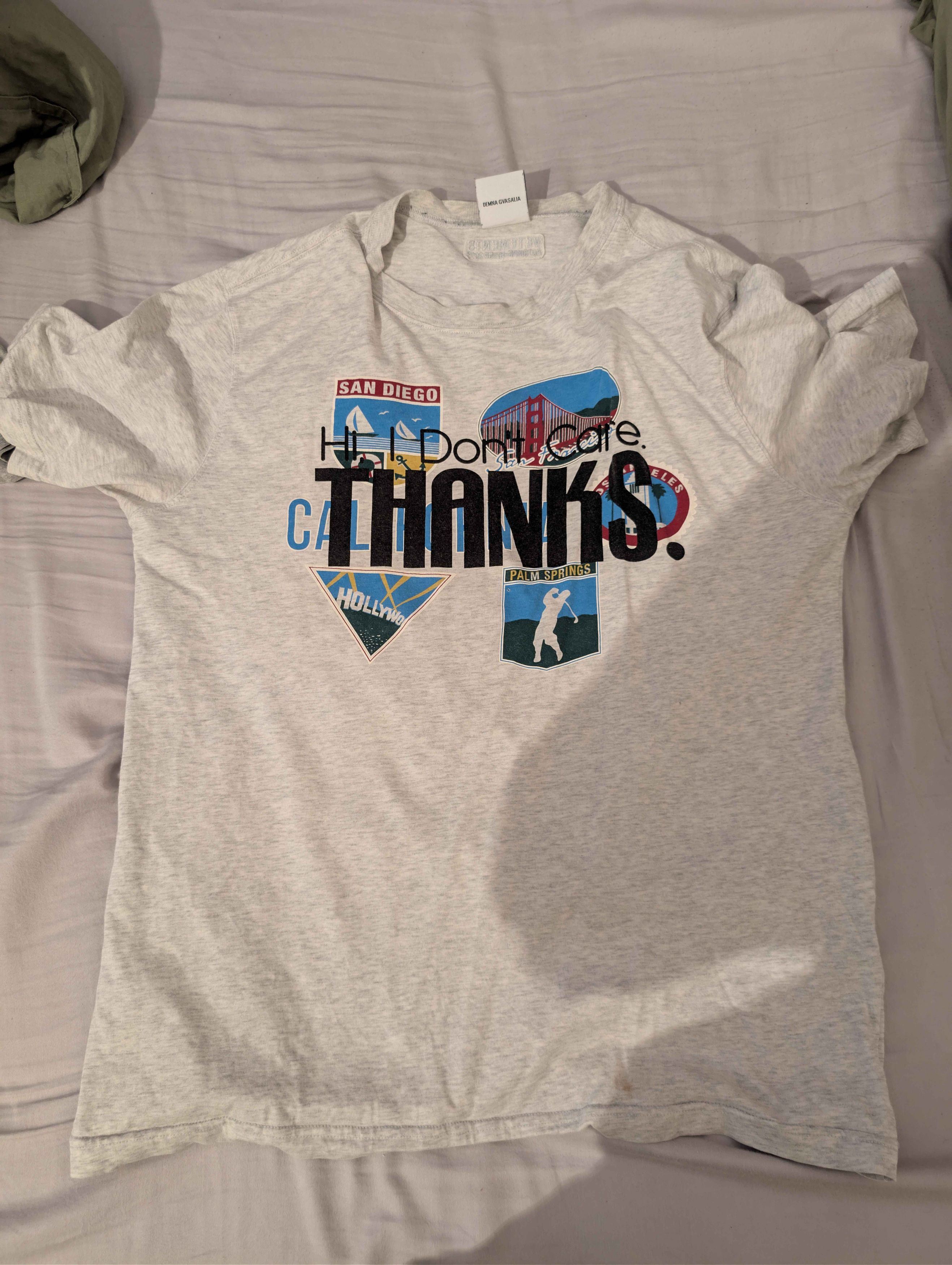 VETEMENTS THANKS tee tシャツ　XS Vetements VETEMENTS don't shoot tee | Grailed