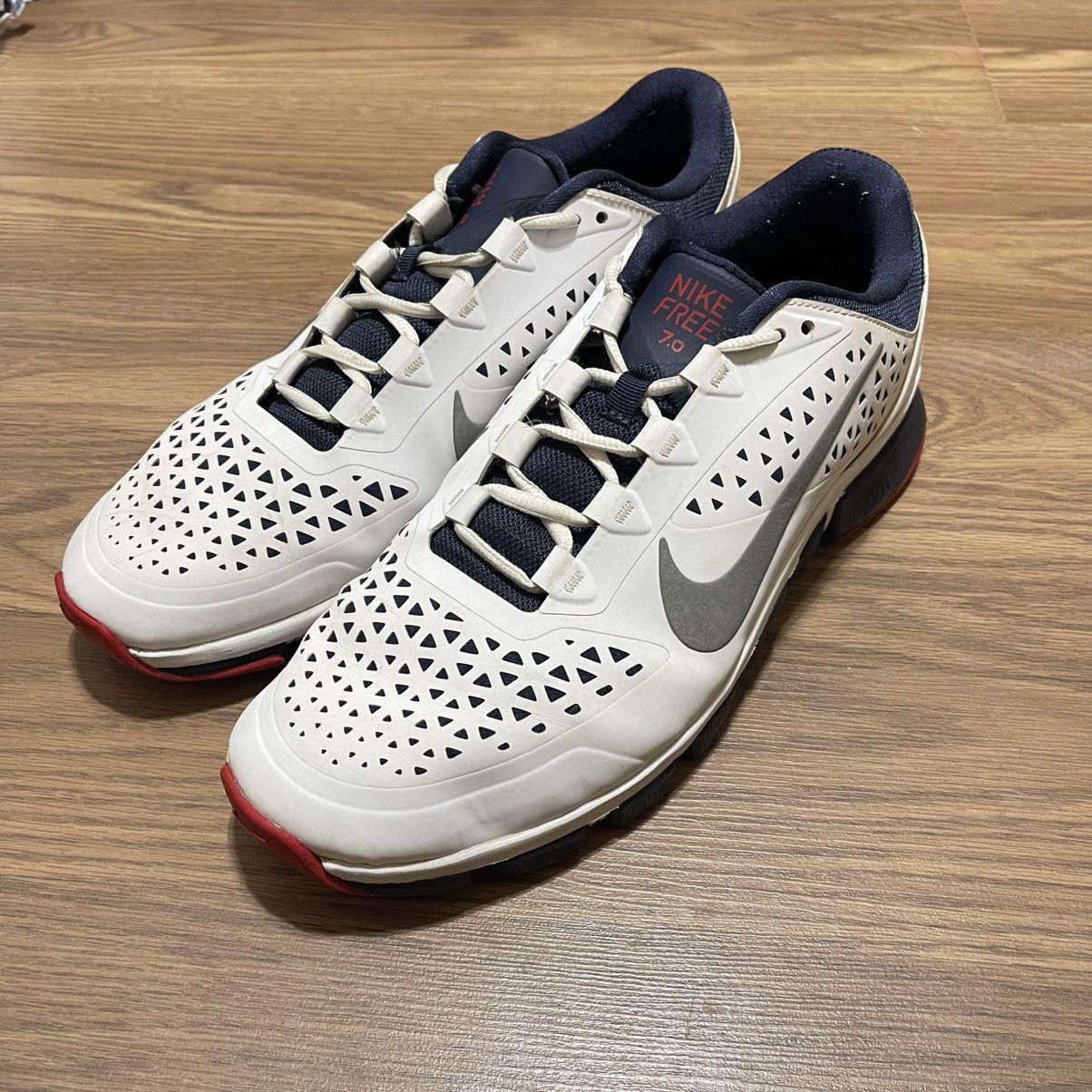 Nike 2012 Nike Free trainers 7.0 White blue red size 13 Size US 13 / EU 46 - 3 Thumbnail