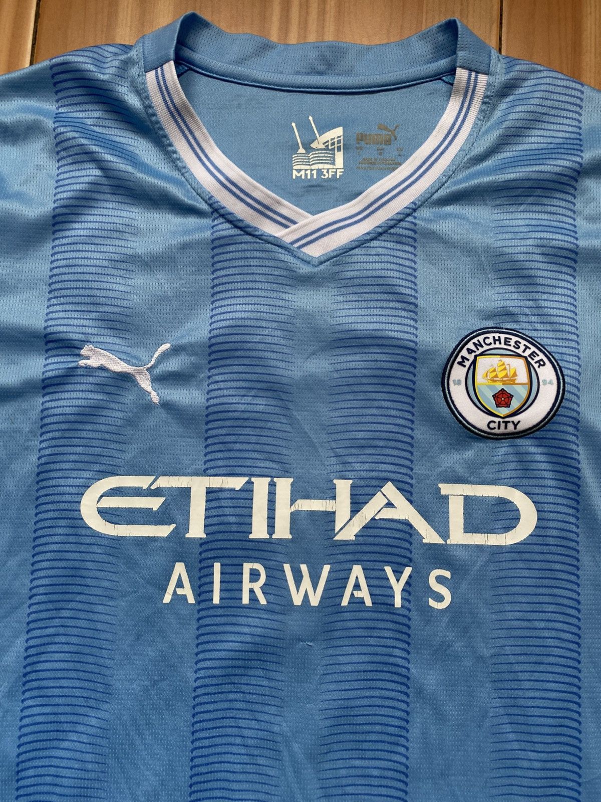 Puma Puma Manchester City FC 2023/24 Football Shirt #9 Haaland Size US L / EU 52-54 / 3 - 3 Thumbnail