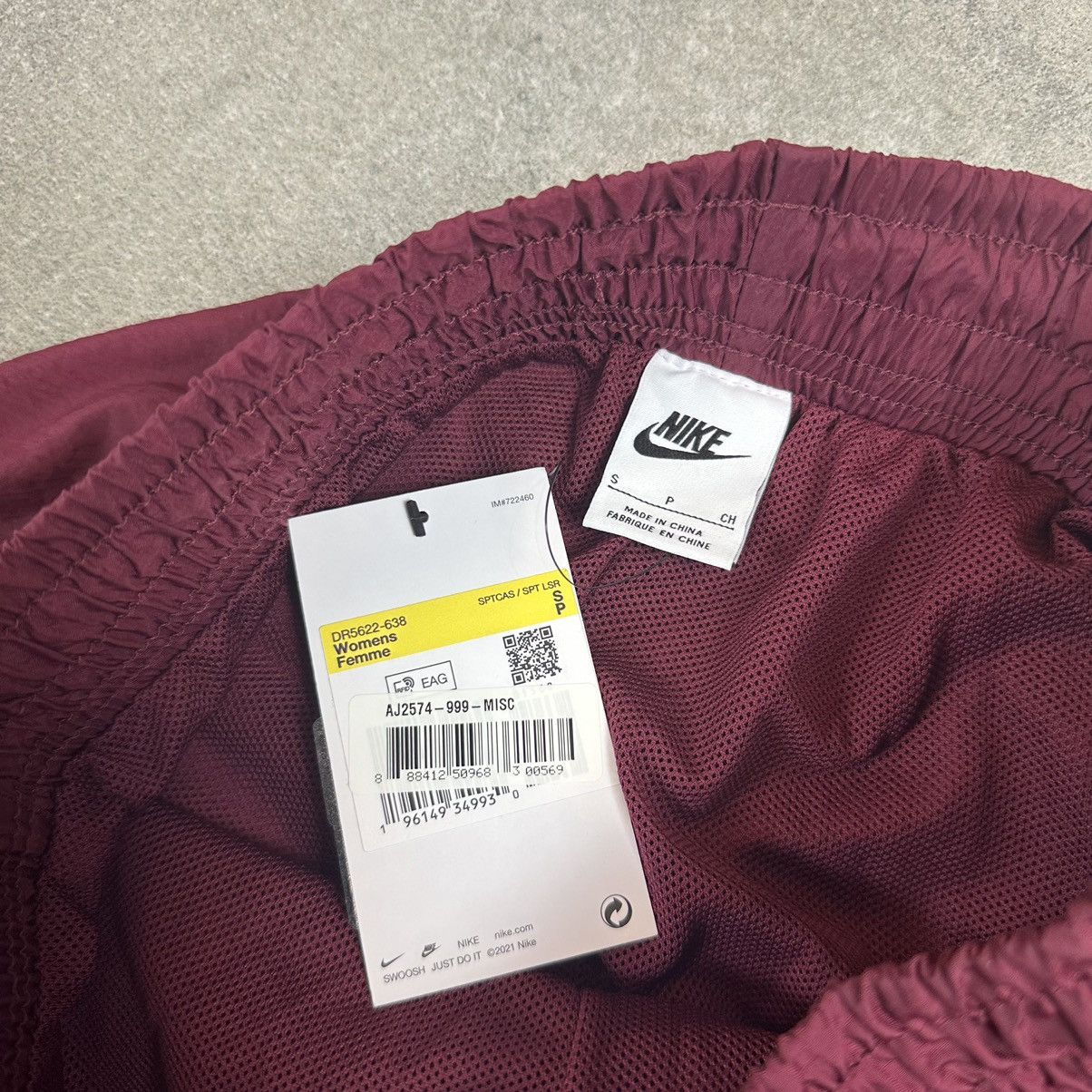 Nike Nike jogger pants S oversize red baggy Streetwear swoosh Size US 30 / EU 46 - 4 Thumbnail