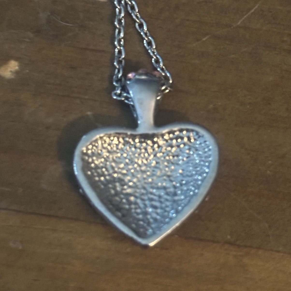 Other Silver tone pink pave heart pendant necklace Size ONE SIZE - 4 Thumbnail