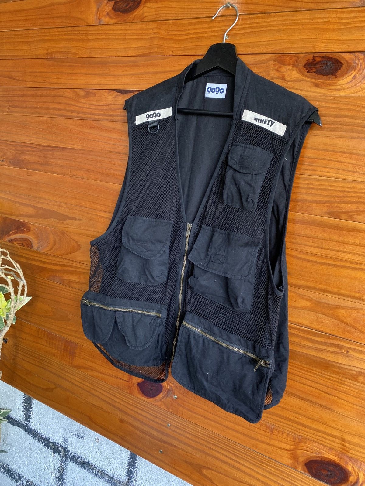 Japanese Brand Vintage GOGO Ninety Utility Vest Black Multi-Pocket Mesh Size US L / EU 52-54 / 3 - 4 Thumbnail