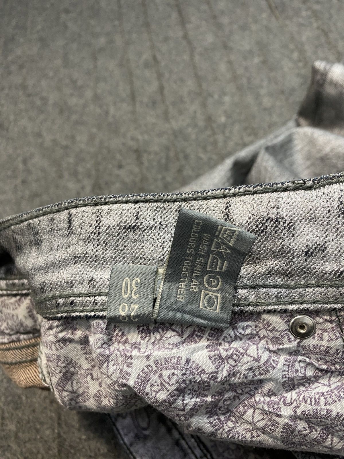 Diesel 90s Diesel Grey Denim Jeans Skinny Cut Size 28" / US 6 / IT 42 - 12 Thumbnail