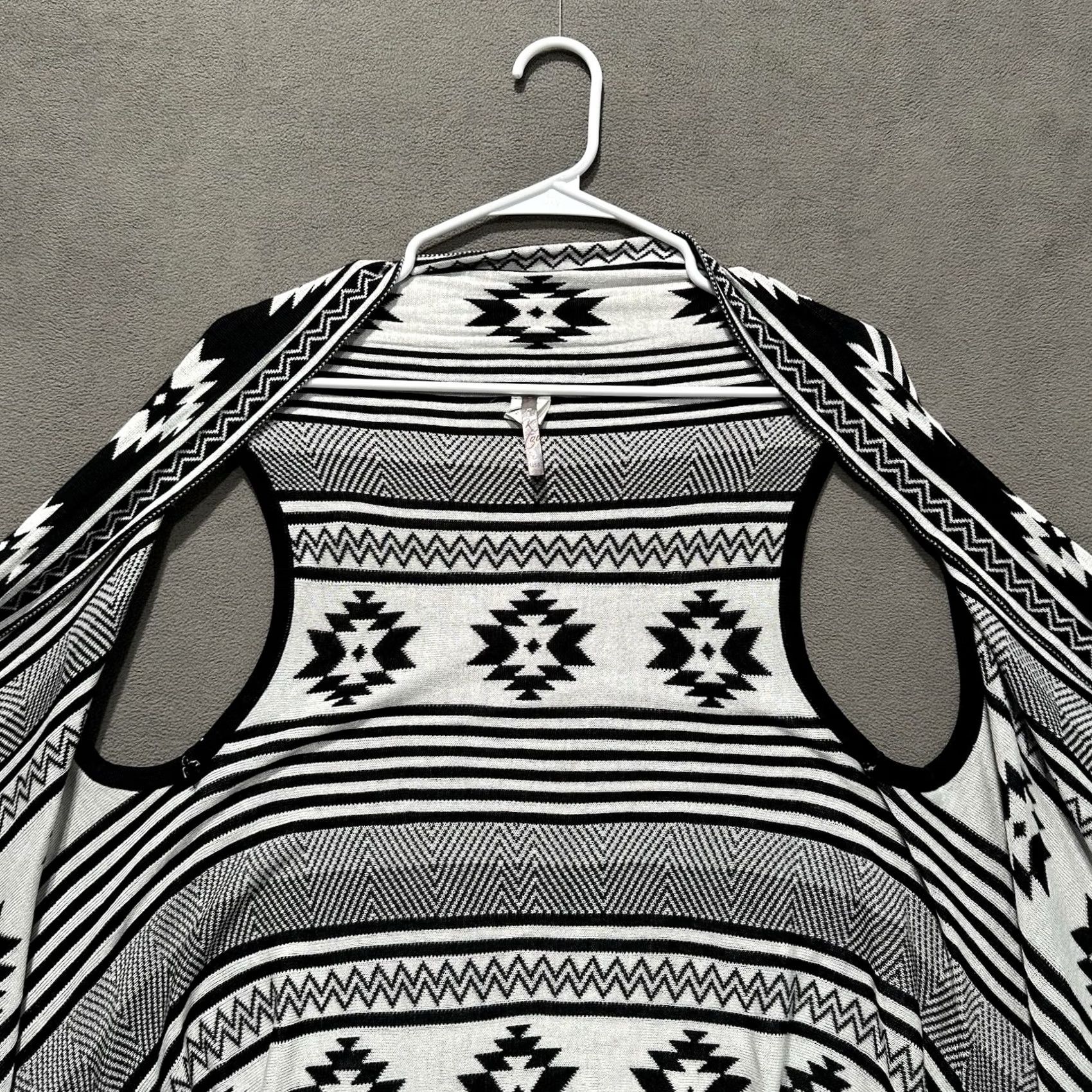 Vintage Sleevless Poncho Sweater Womens S Geometric Aztec Kimono Cardigan Viscose Size S / US 4 / IT 40 - 6 Thumbnail