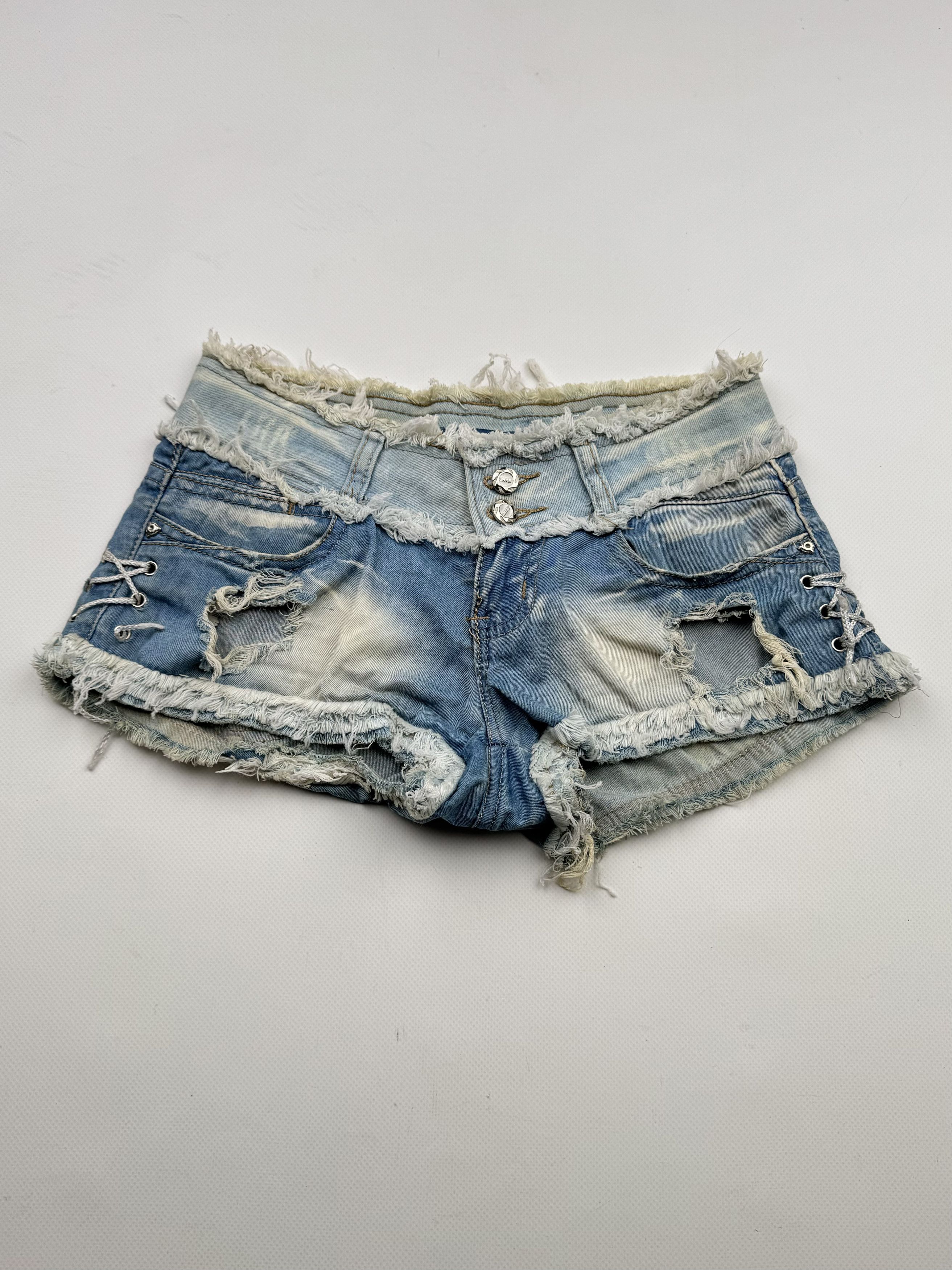 Japanese Brand 90's Distressed Mini Shorts B72(V125)E2 Size 25" / US 0 / IT 36 - 1 Thumbnail