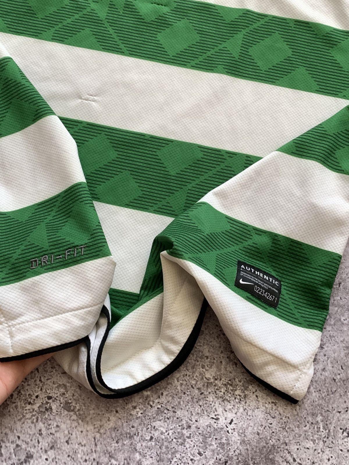Nike 🔥NIKE CELTIC 2010/2011 HOME SOCCER BLOCKCORE JERSEY SHIRT Size US M / EU 48-50 / 2 - 8 Thumbnail