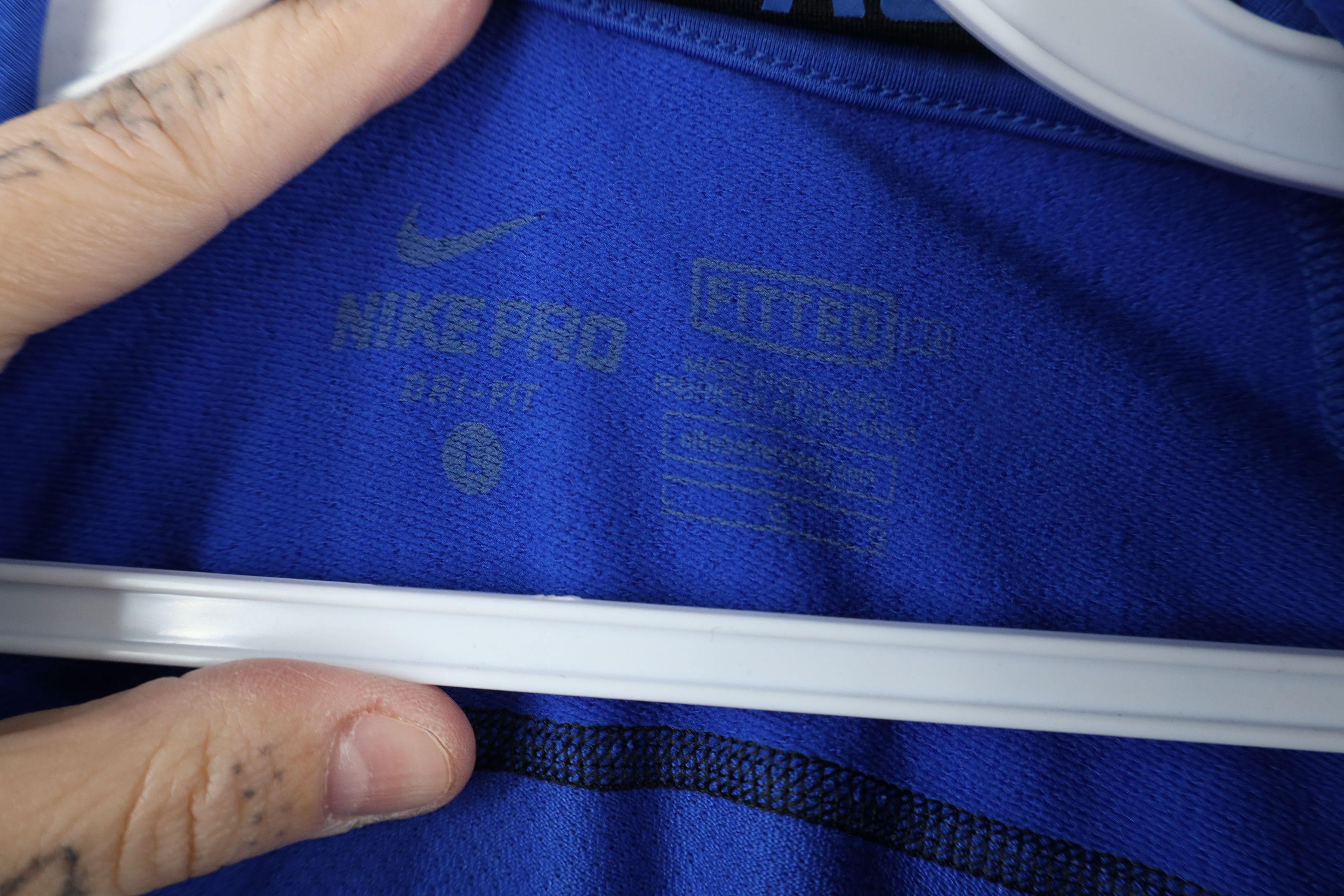 Nike × Vintage Nike Pro Combat Hyperwarm Fleece Lined Half Zip Sweater Blue Size US L / EU 52-54 / 3 - 9 Thumbnail