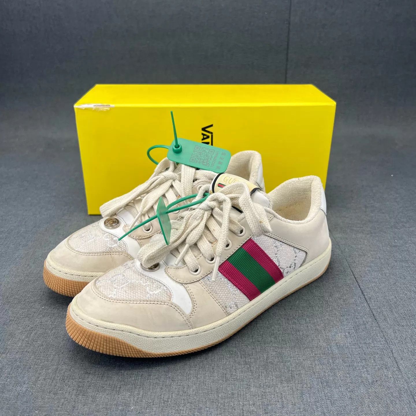 Gucci Gucci distressed blush sneakers women's 39 like new Size US 8.5 / IT 38.5 - 1 Thumbnail