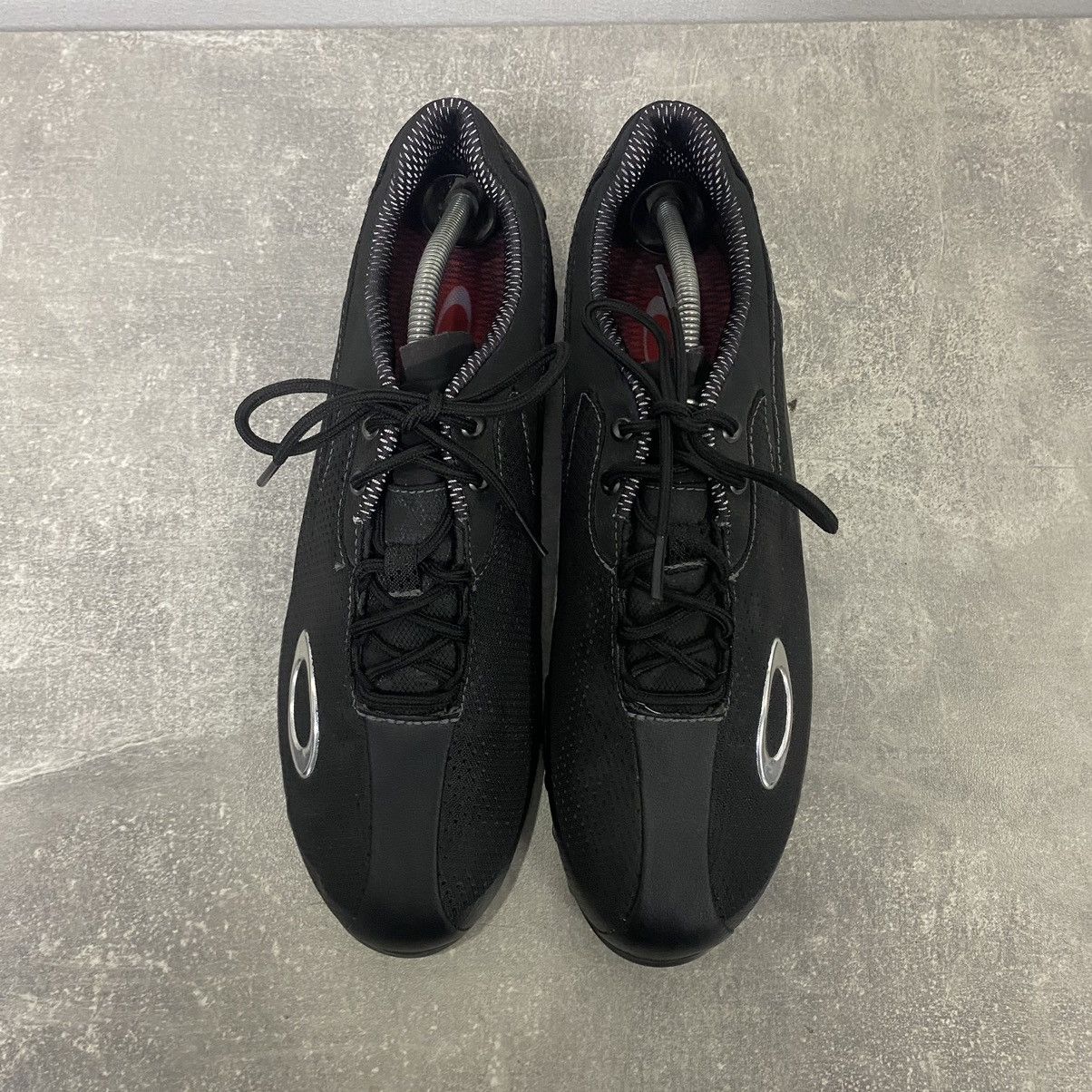 Oakley Vintage Oakley Sneakers Size US 9 / EU 42 - 3 Thumbnail