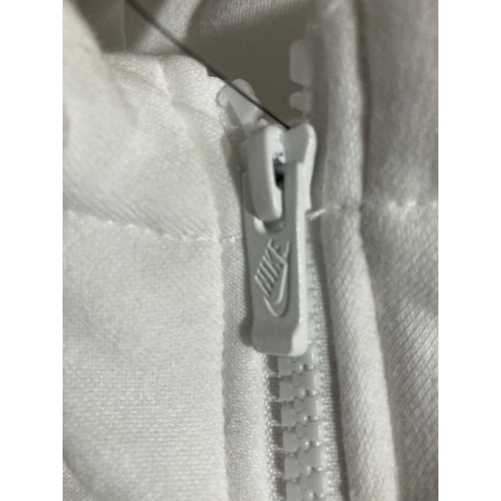 Nike Nike Men's Med White Zip Up Standard Fit Hoodie - NWT Size US M / EU 48-50 / 2 - 5 Thumbnail