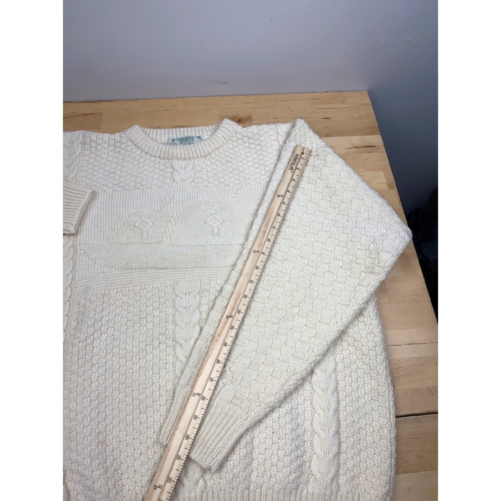 Vintage VINTAGE Shamrock Sweater Mens L Ivory Cable-Knit Wool 12009 Ireland Boat Crew Neck Long Sleeve Pullover Size US L / EU 52-54 / 3 - 6 Thumbnail