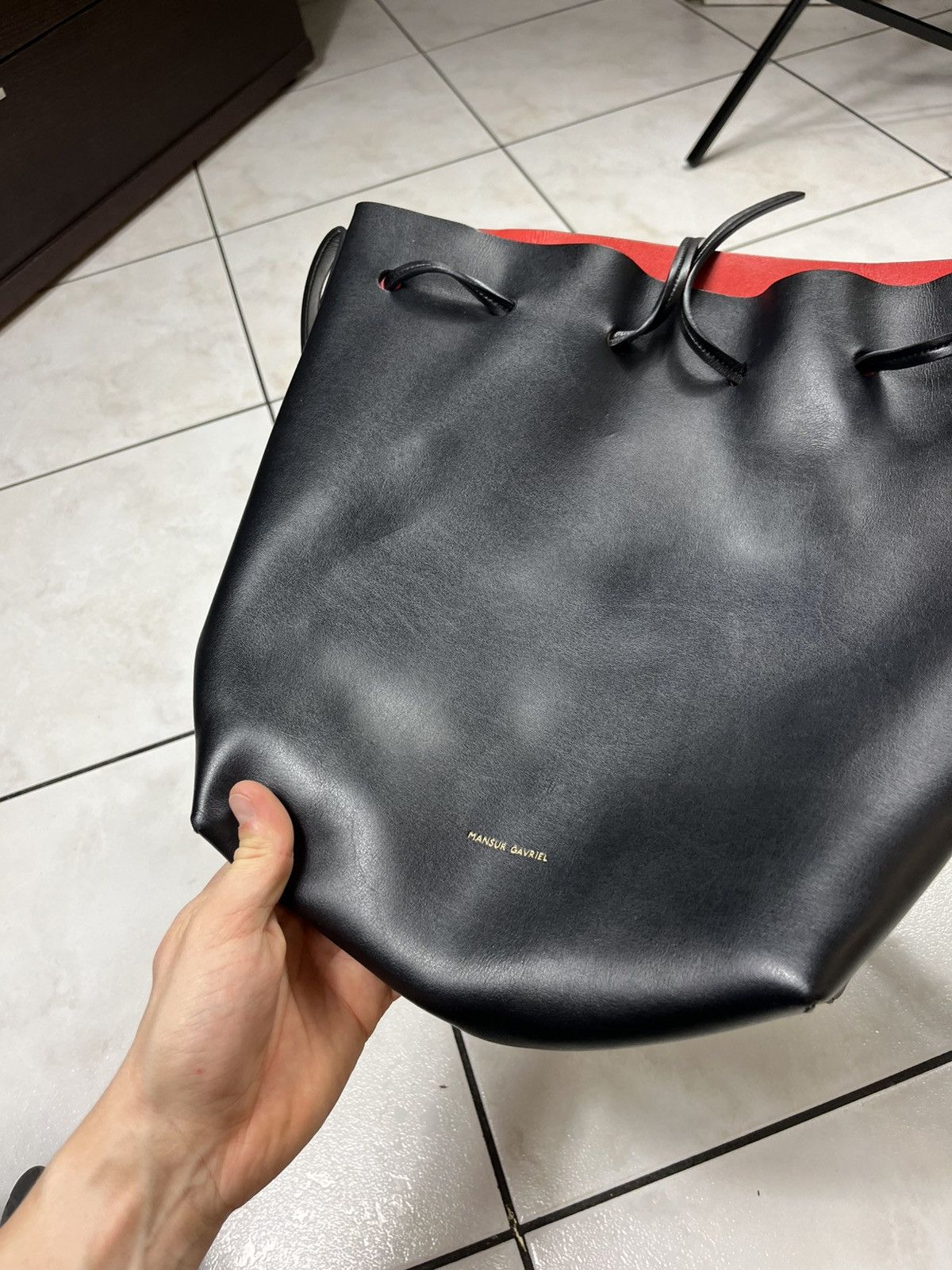 Mansur Gavriel Mansur Gavriel leather bucket bag black red big crossbody Size ONE SIZE - 18 Thumbnail
