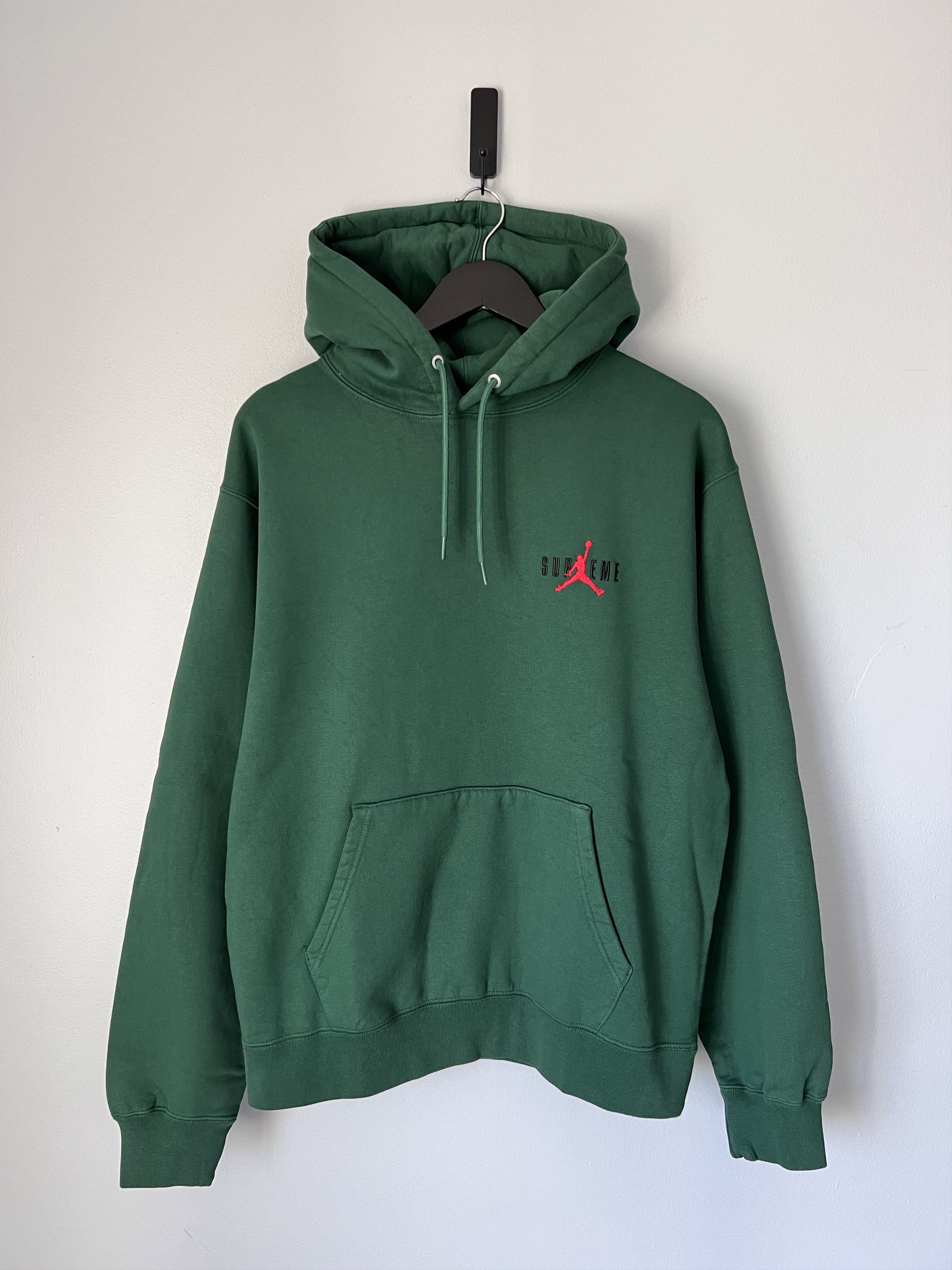 Jordan Brand × Supreme Supreme Jordan Hooded Sweatshirt in Green Size US S / EU 44-46 / 1 - 2 Thumbnail