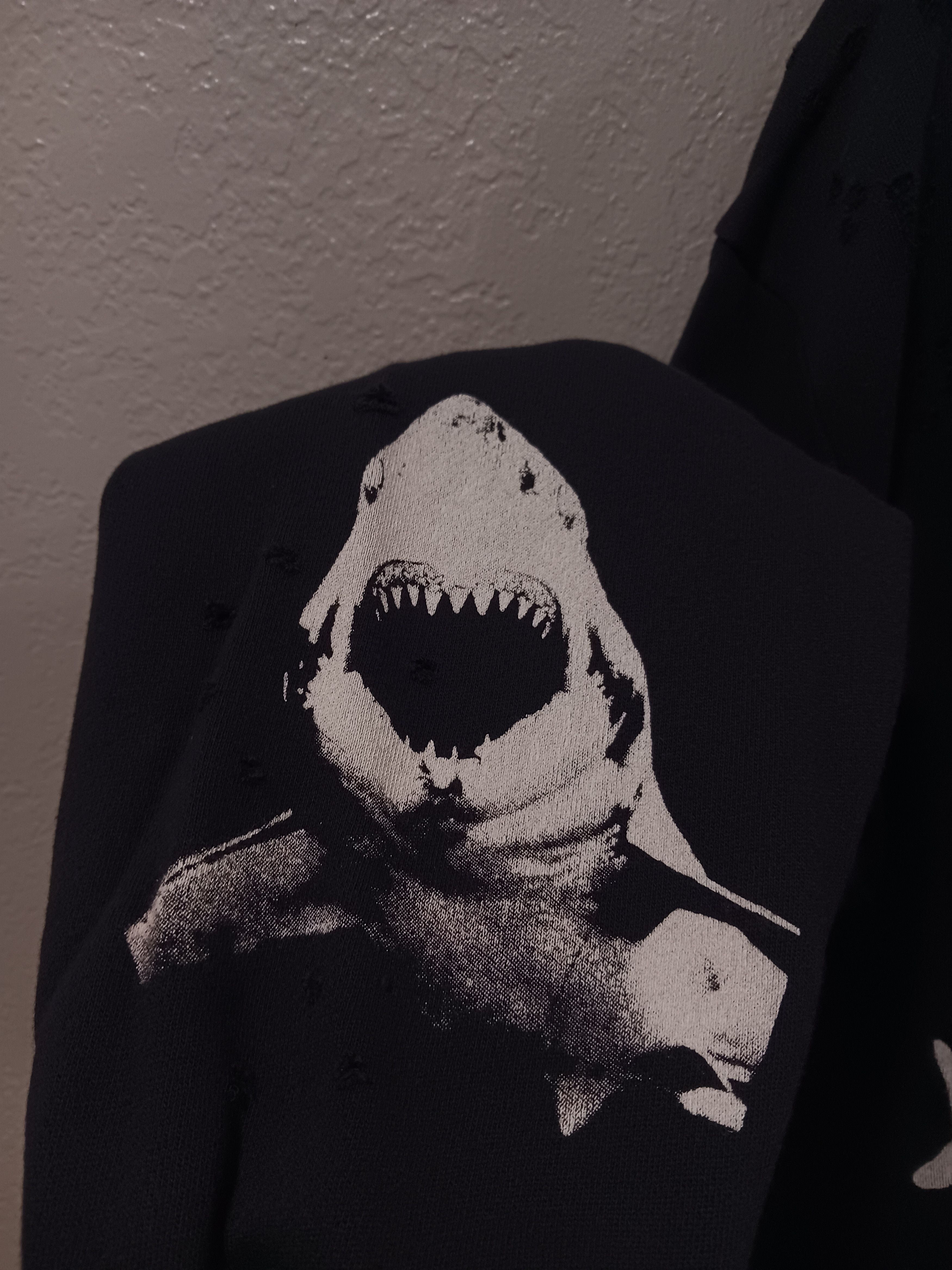 Amiri Amiri "Shark Cluster" SS18 Shotgun Distressed Sweatshirt Size US L / EU 52-54 / 3 - 10 Thumbnail