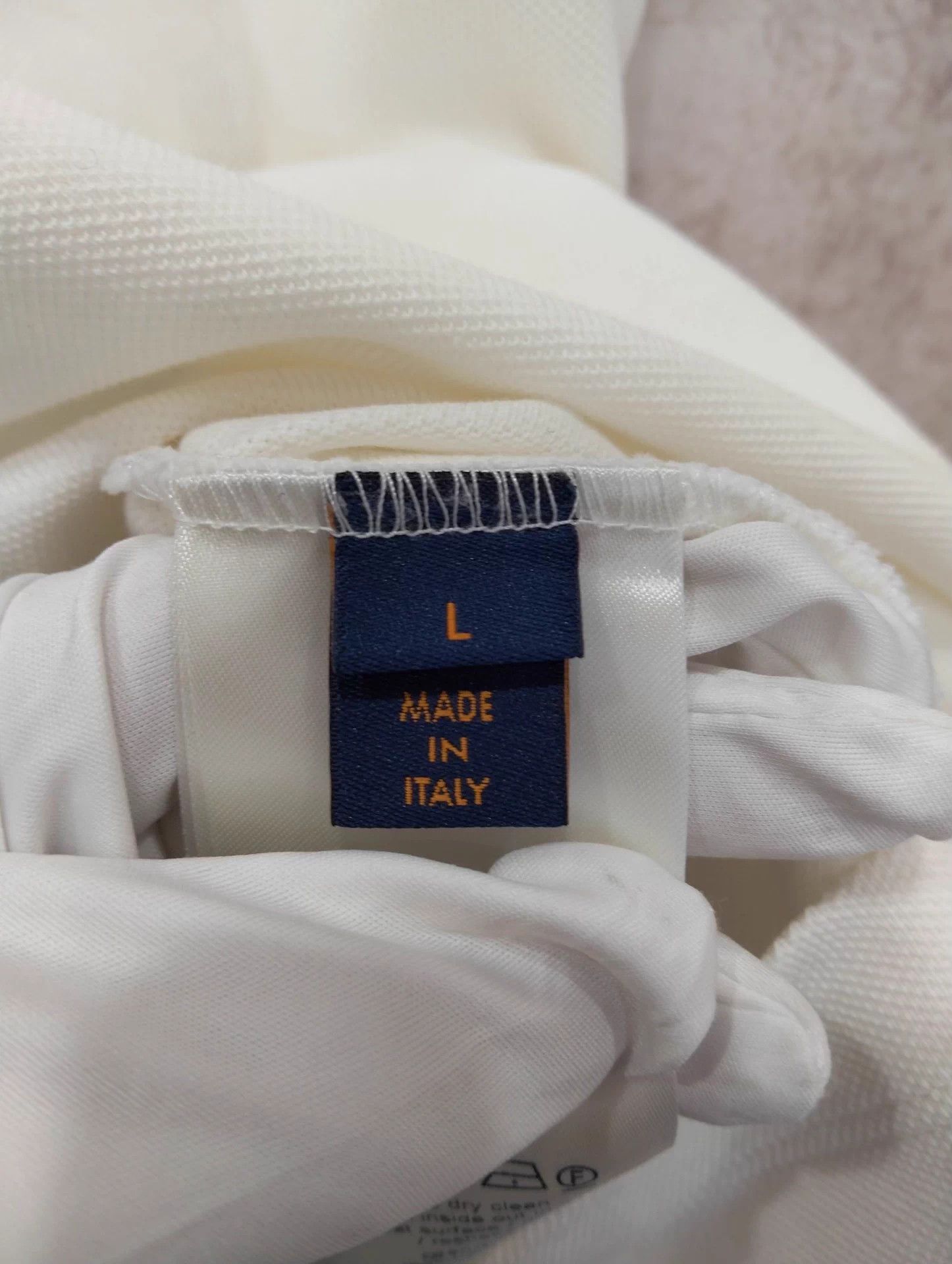 Louis Vuitton LV T-shirt L Size US L / EU 52-54 / 3 - 5 Thumbnail