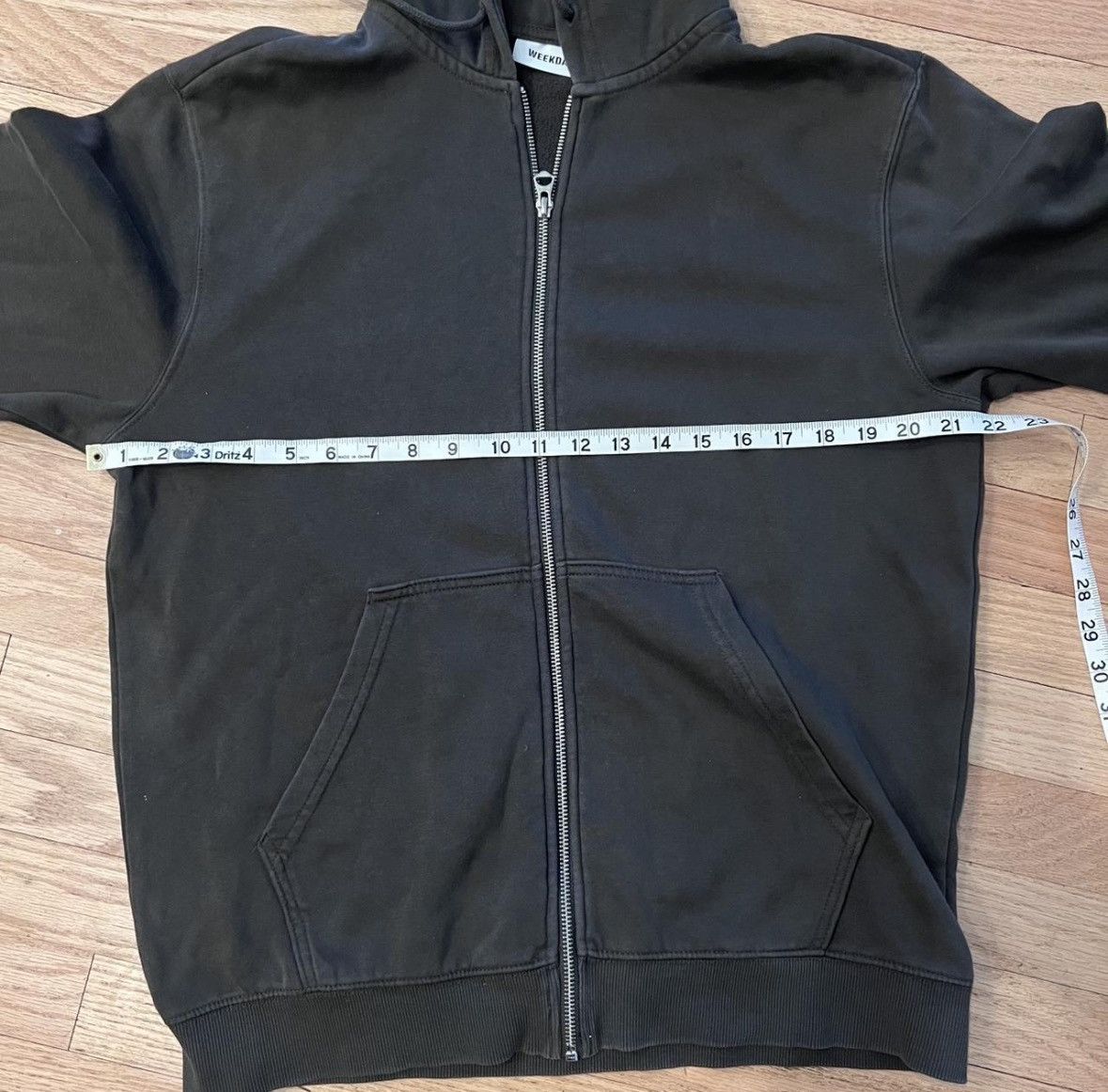 Weekday Dark gray weekday zip up goodie Size US S / EU 44-46 / 1 - 4 Thumbnail