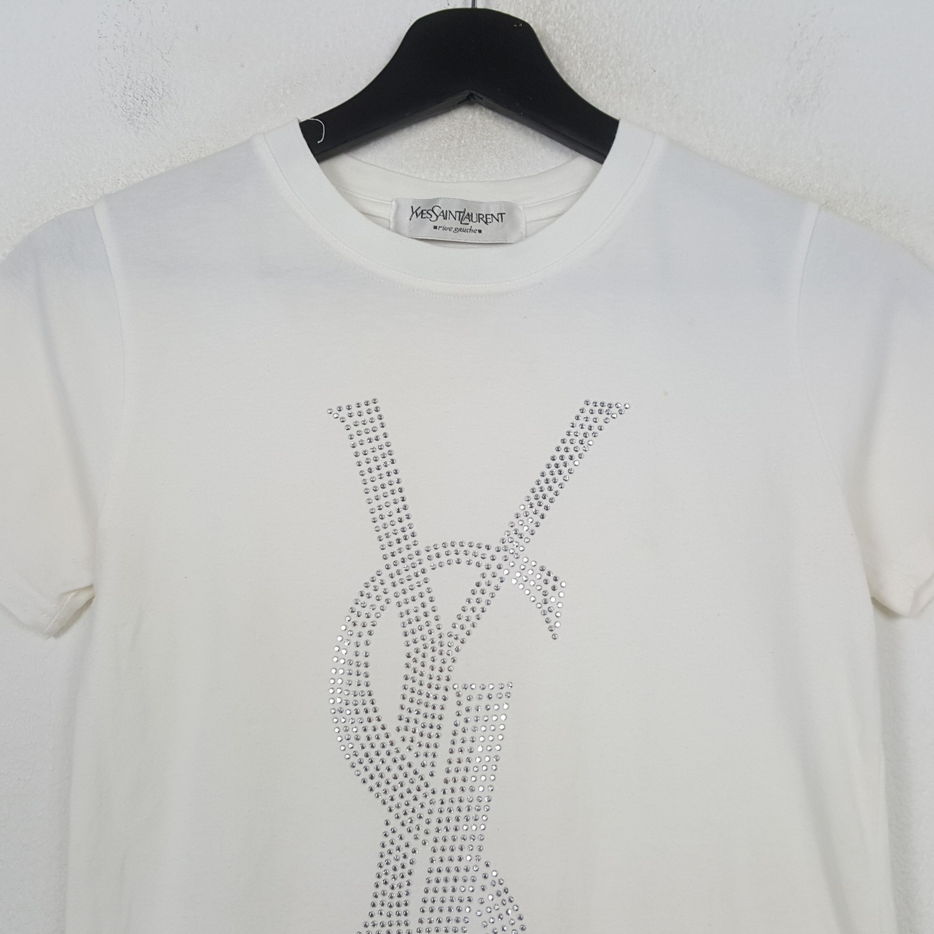 Yves Saint Laurent Yves Saint Laurent YSL Fashion Brand Tshirt C301N28 Size XXS / US 00 / IT 34 - 2 Thumbnail