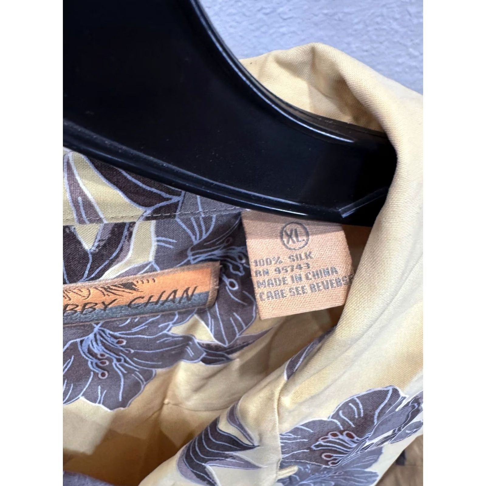 Vintage Bobby Chan Silk Bold Floral Short Sleeve Shirt Hawaiian XL Mens Size US XL / EU 56 / 4 - 5 Thumbnail