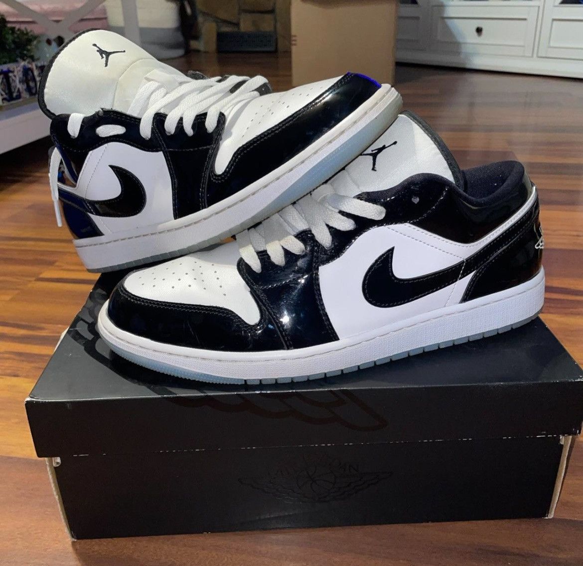 Nike Jordan 1 Low “Concord” Size US 12 / EU 45 - 1 Thumbnail