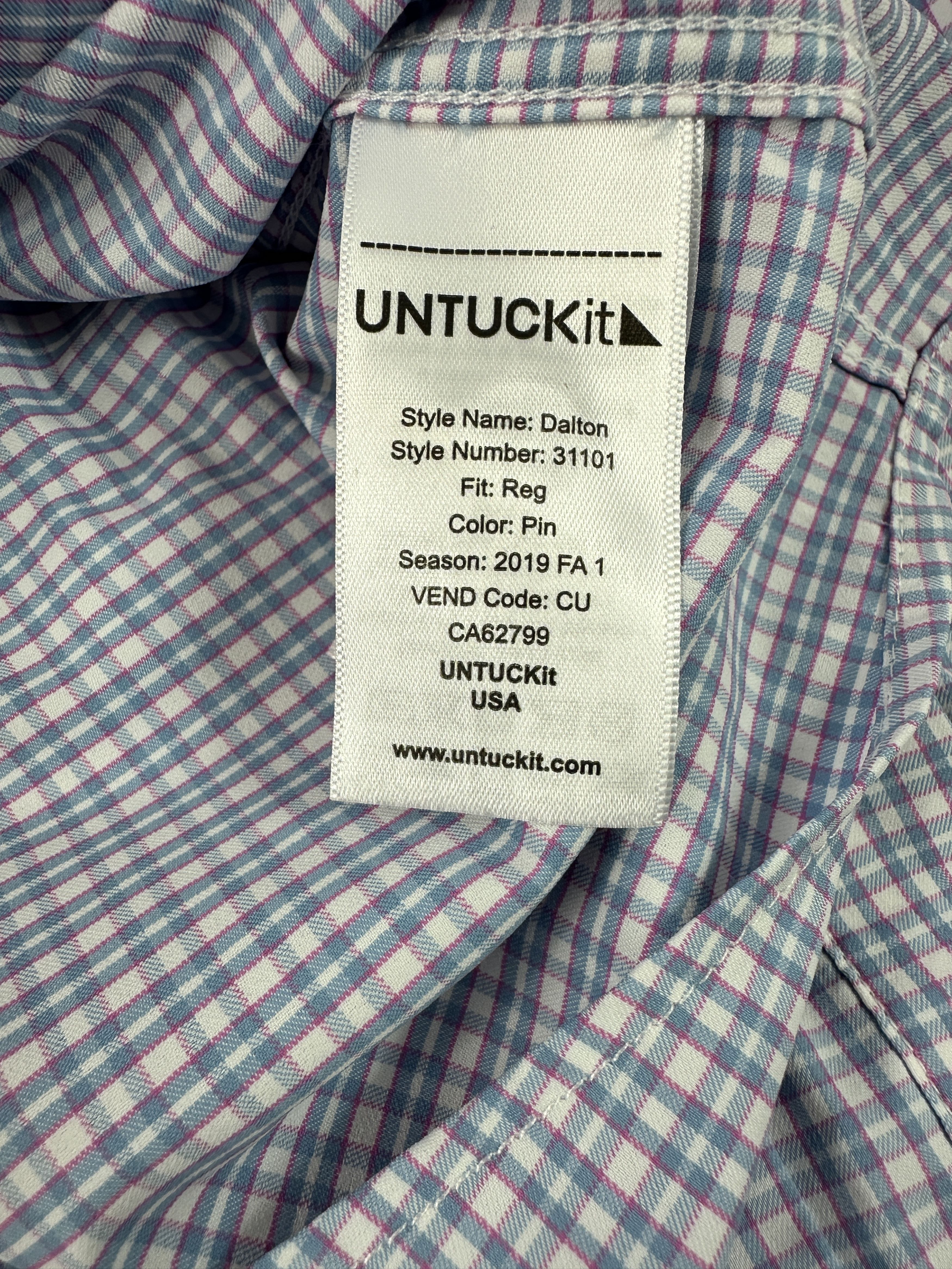 UNTUCKit UNTUCKit Mens Button Up XL Size US XL / EU 56 / 4 - 7 Thumbnail