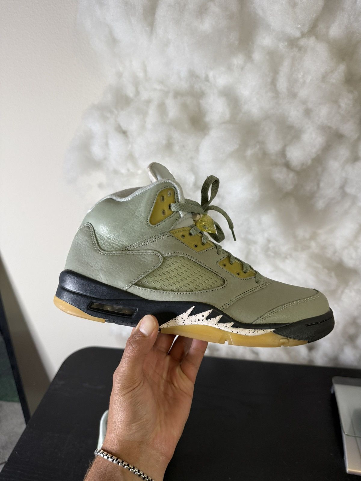 Jordan Brand Men’s Air Jordan 5 Retro "JADE HORIZON" 2022 - Size 11.5 Size US 11.5 / EU 44-45 - 1 Thumbnail