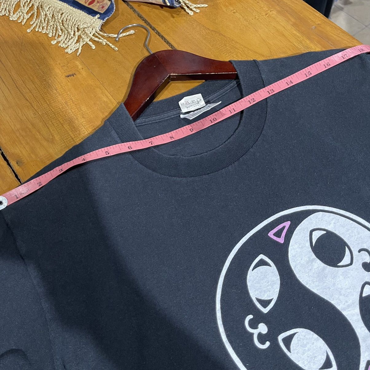 Anime Thrashed faded vintage nekojiru yamato yinyang tee Size US M / EU 48-50 / 2 - 7 Thumbnail