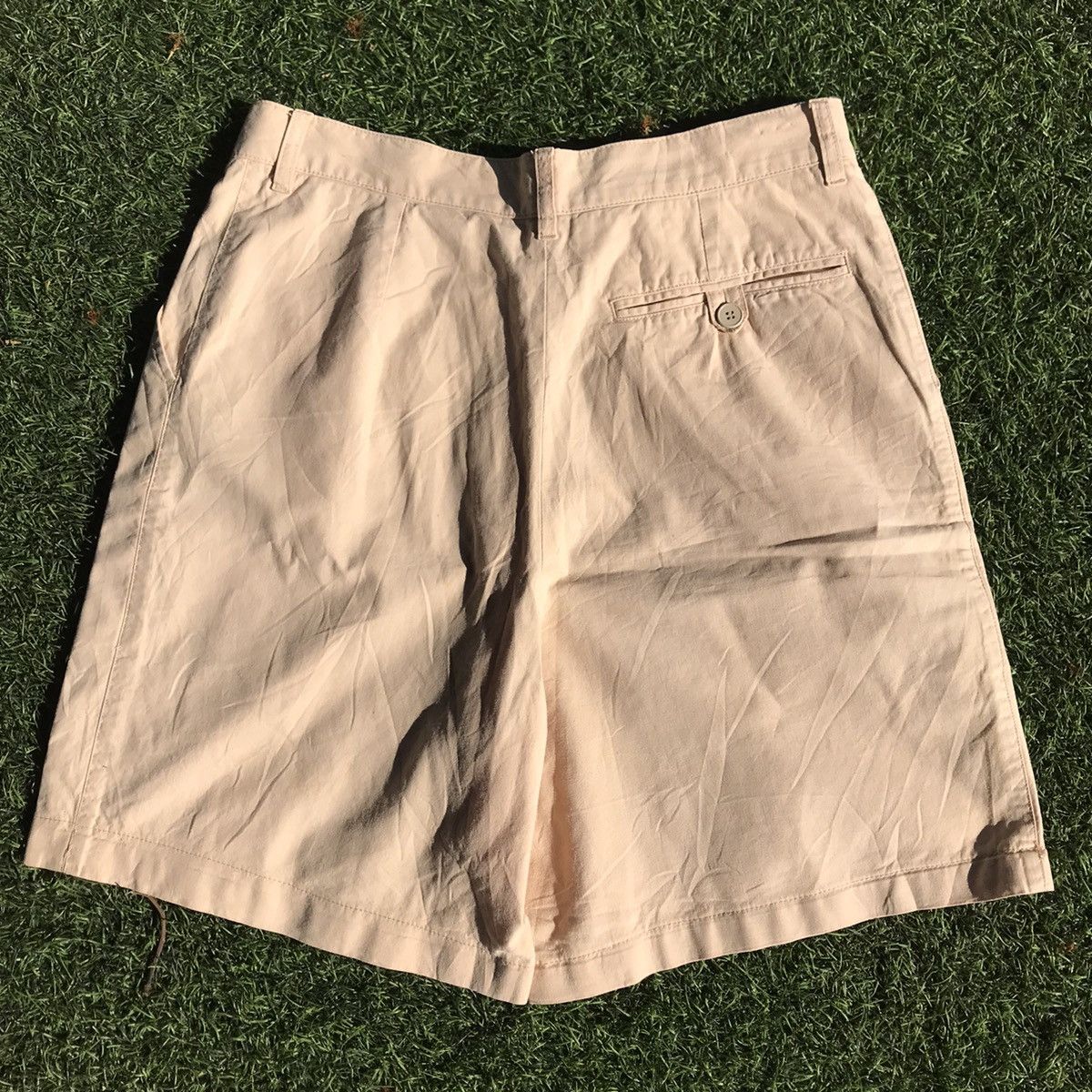 Designer × agnes b. Vintage Agnes B France Short pants khaki khakis beige Size US 34 / EU 50 - 8 Thumbnail