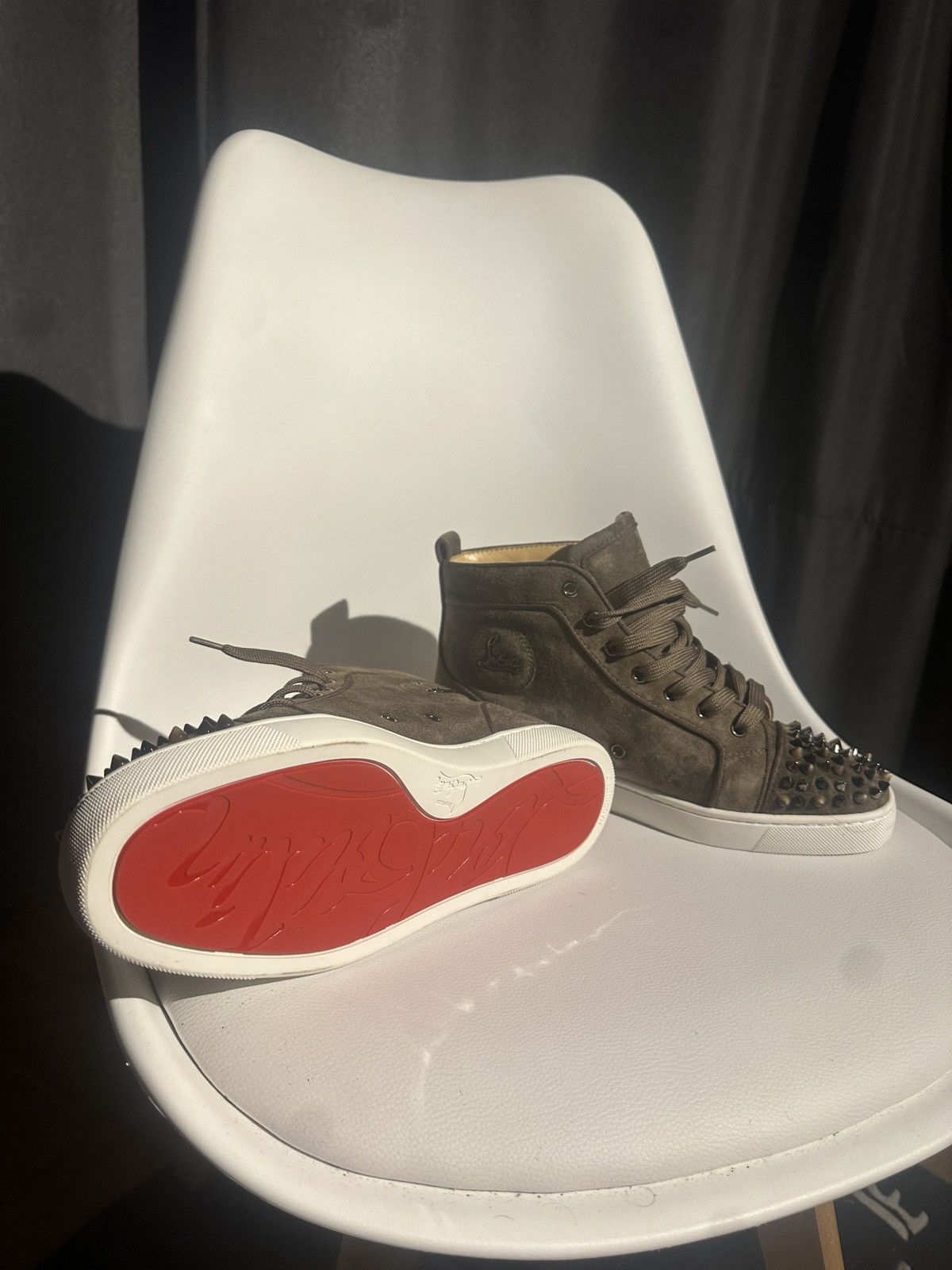 Christian Louboutin Louboutin Louis flat spikes Size US 7 / EU 40 - 10 Thumbnail