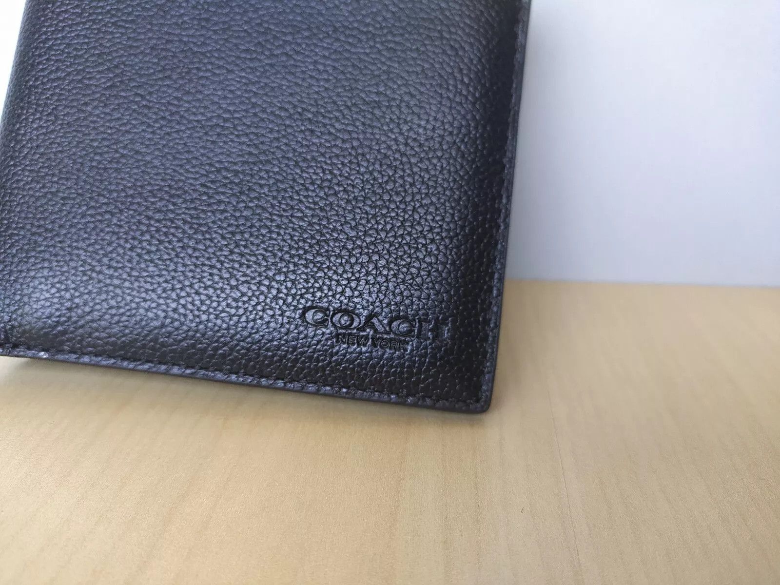 Coach Coach 3 - IN - 1 Leather Wallet T 0564 FREE SHIP Size ONE SIZE - 3 Thumbnail