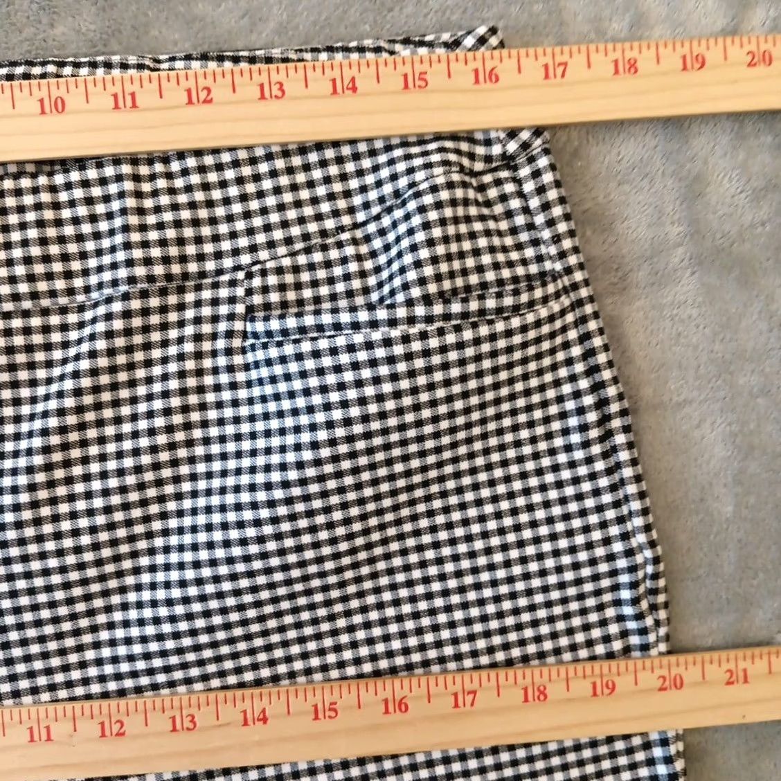 Vintage Chico'S Pants Womens 14 Black Capri Size Plaid Pull Button Accent Pockets Size 36" / US 14 / IT 50 - 2 Thumbnail